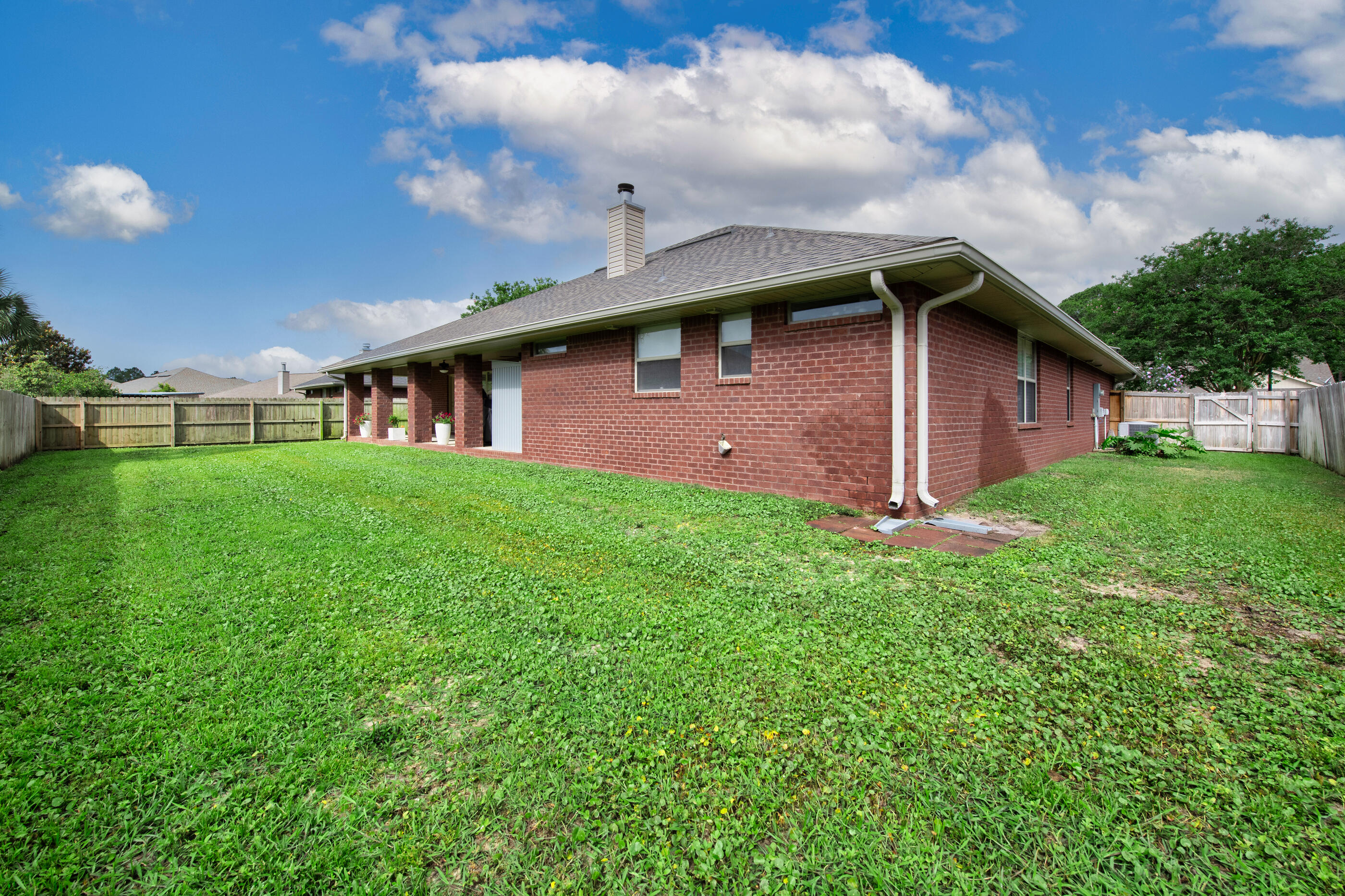 SUMMERSET ESTATES - Residential