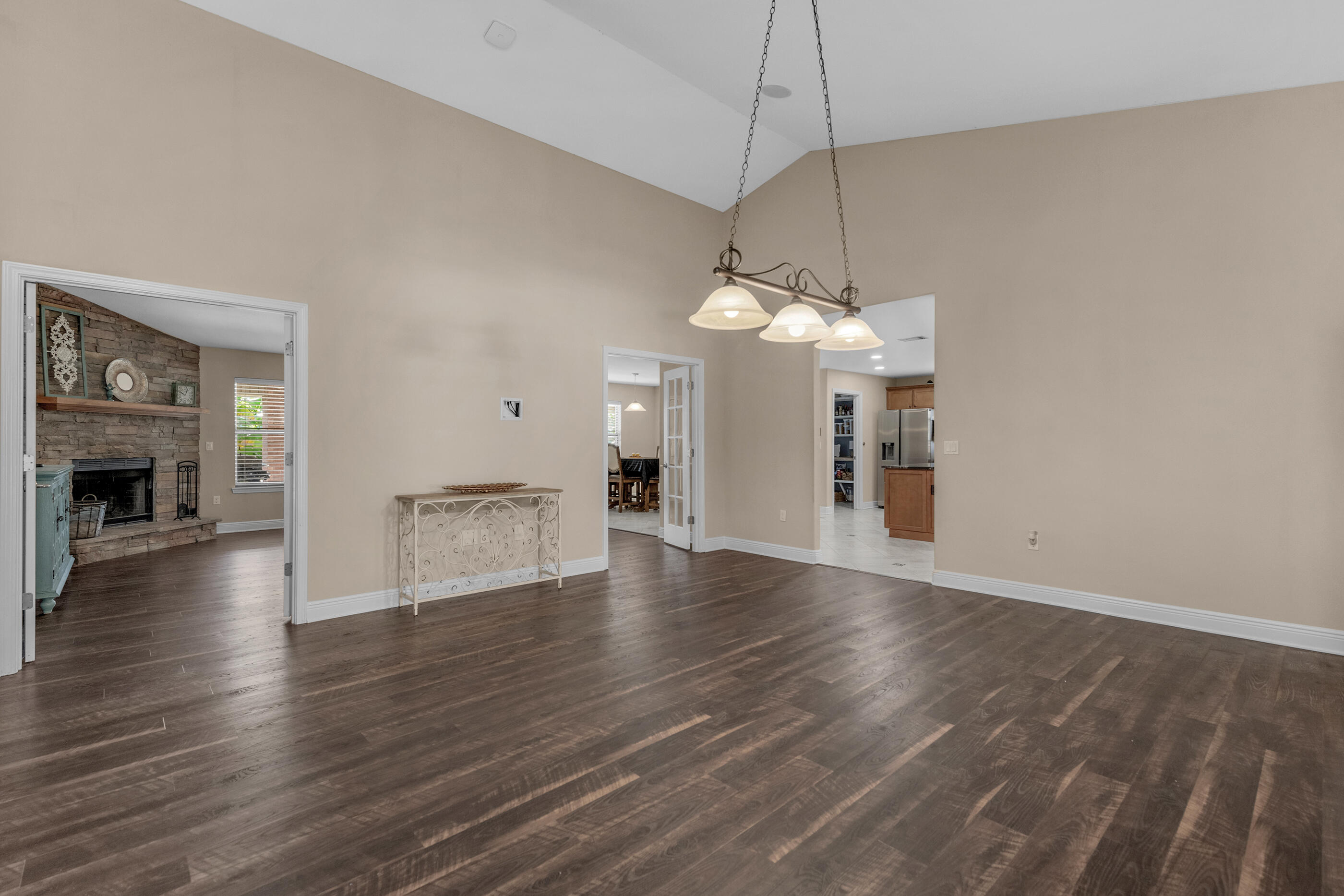 SUMMERSET ESTATES - Residential