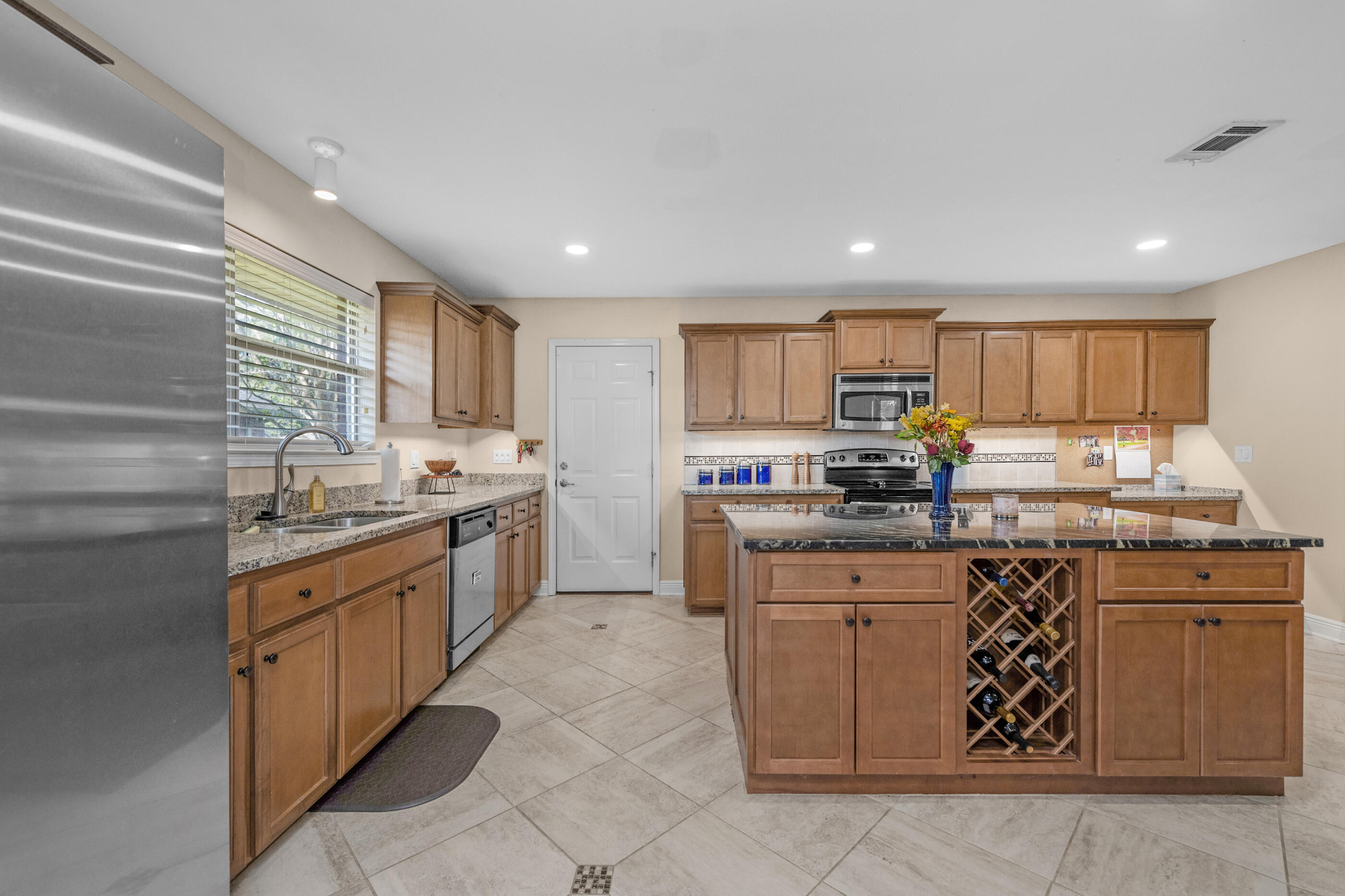SUMMERSET ESTATES - Residential
