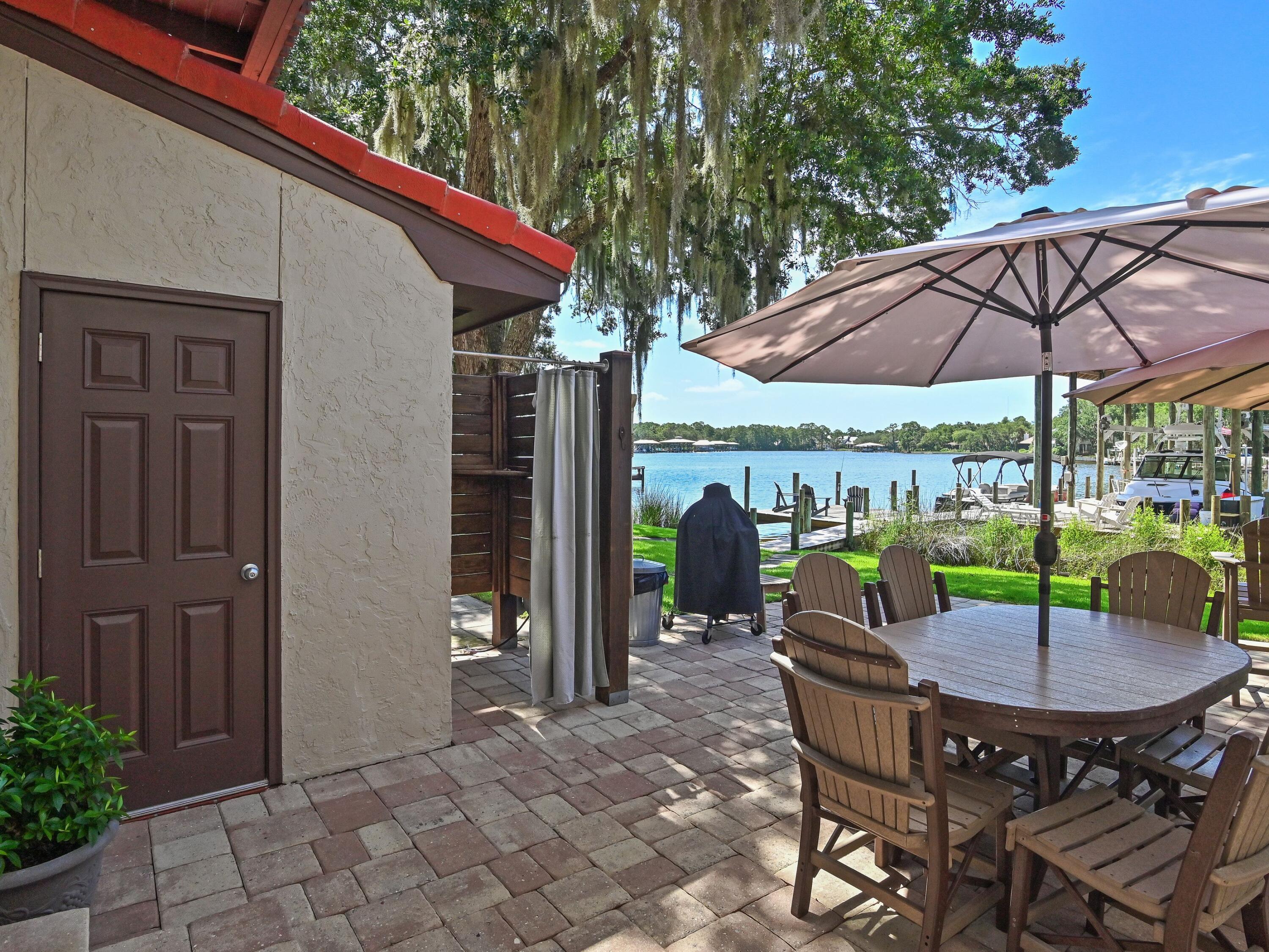 ARROYA CASSA - Residential