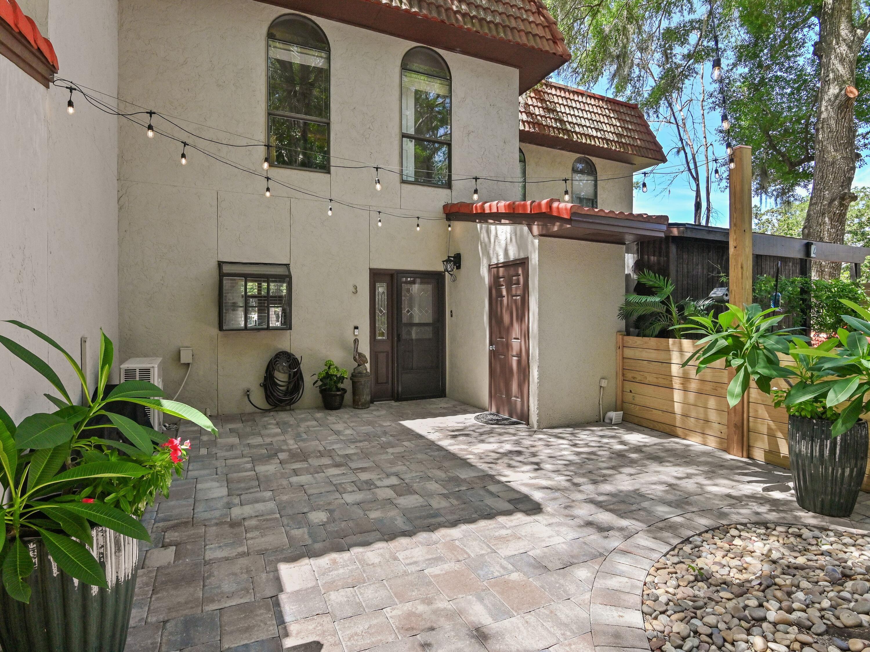 ARROYA CASSA - Residential
