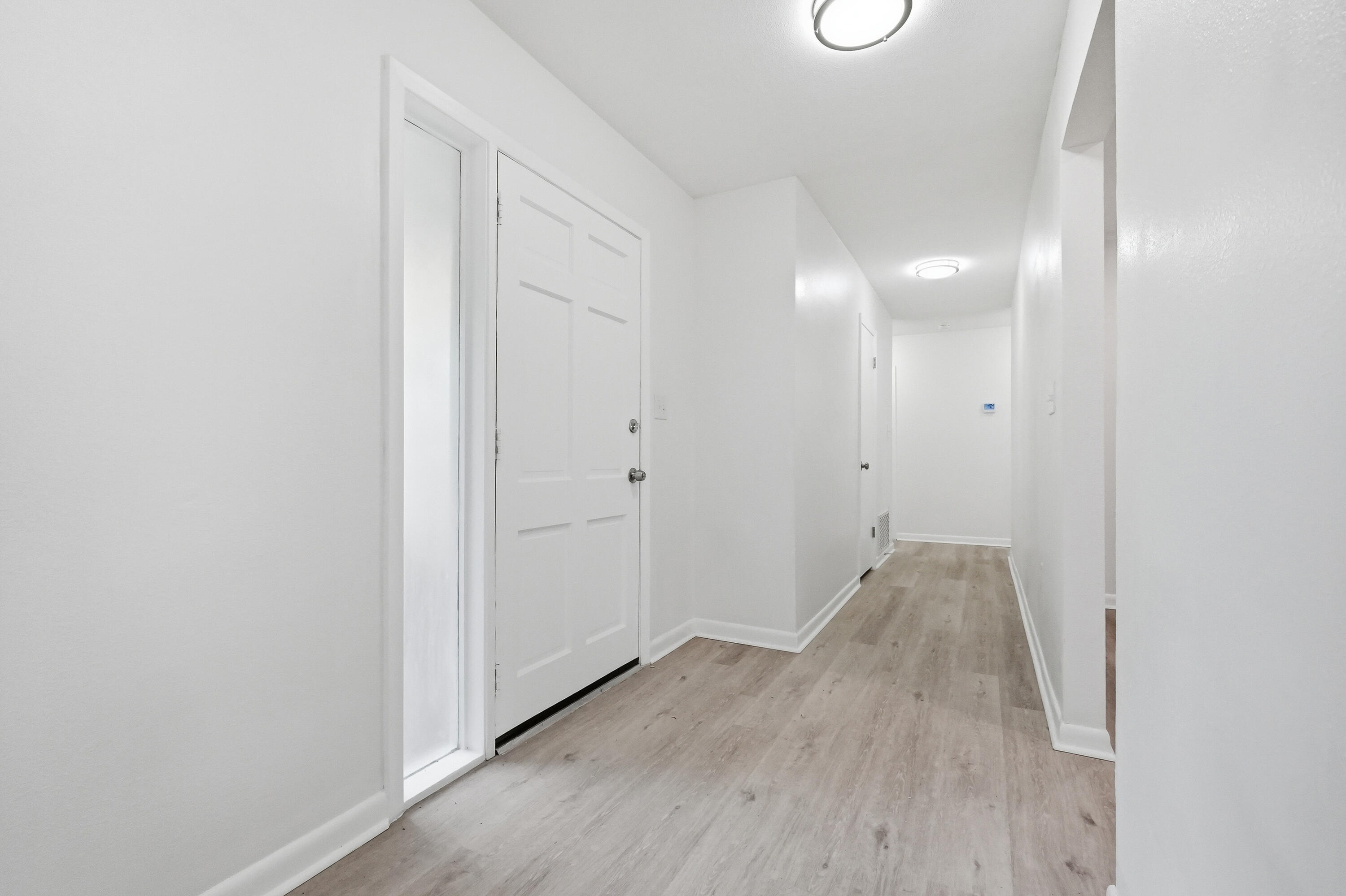 COUNTRY CLUB ESTATES - Residential