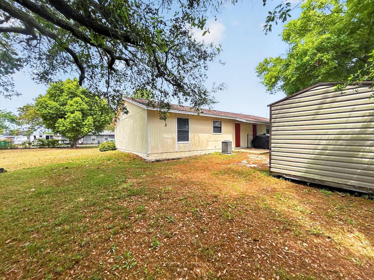 SQUIRREL HAVEN UNREC - Residential Lease
