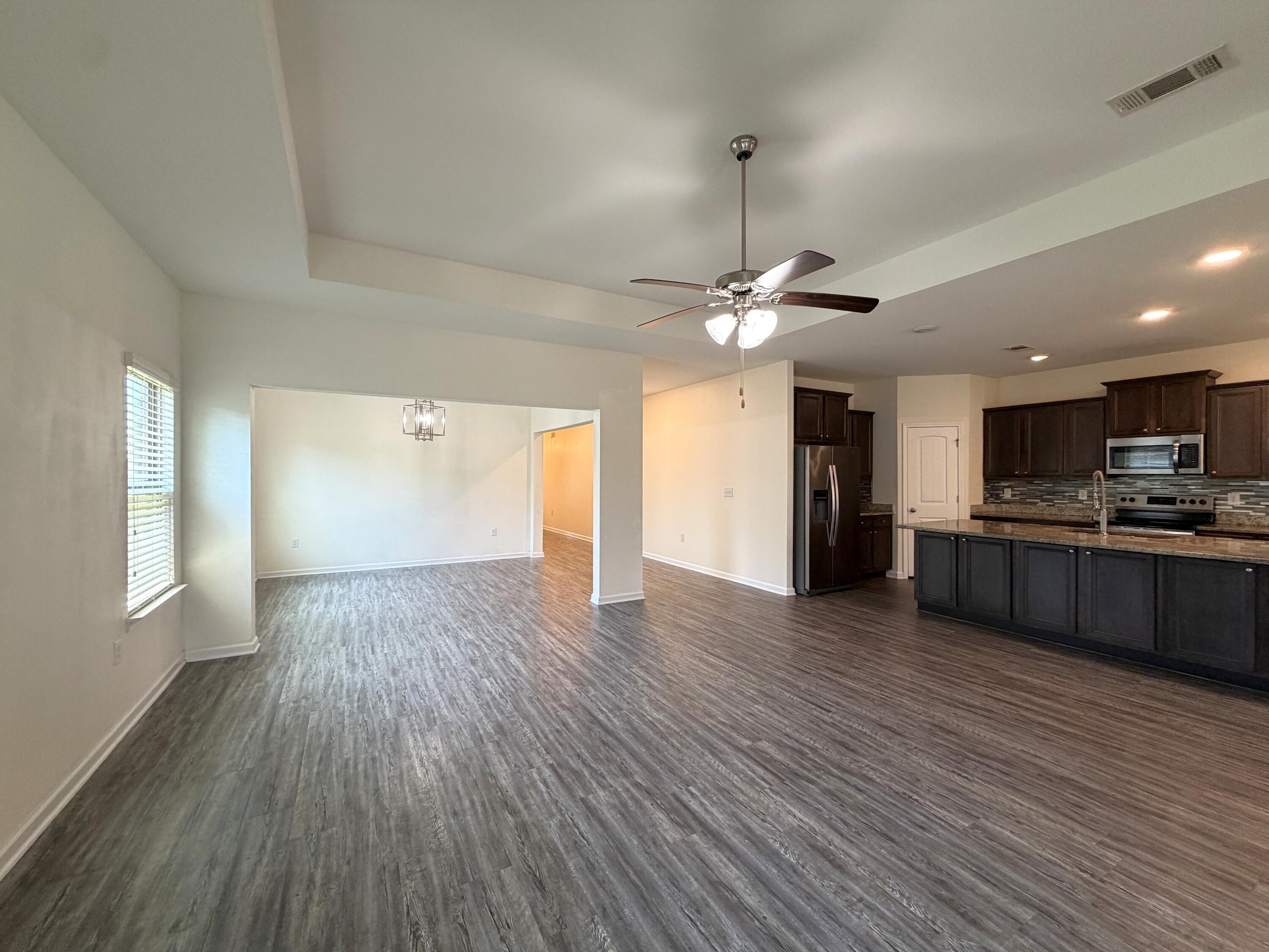 Redstone Commons - Residential Lease