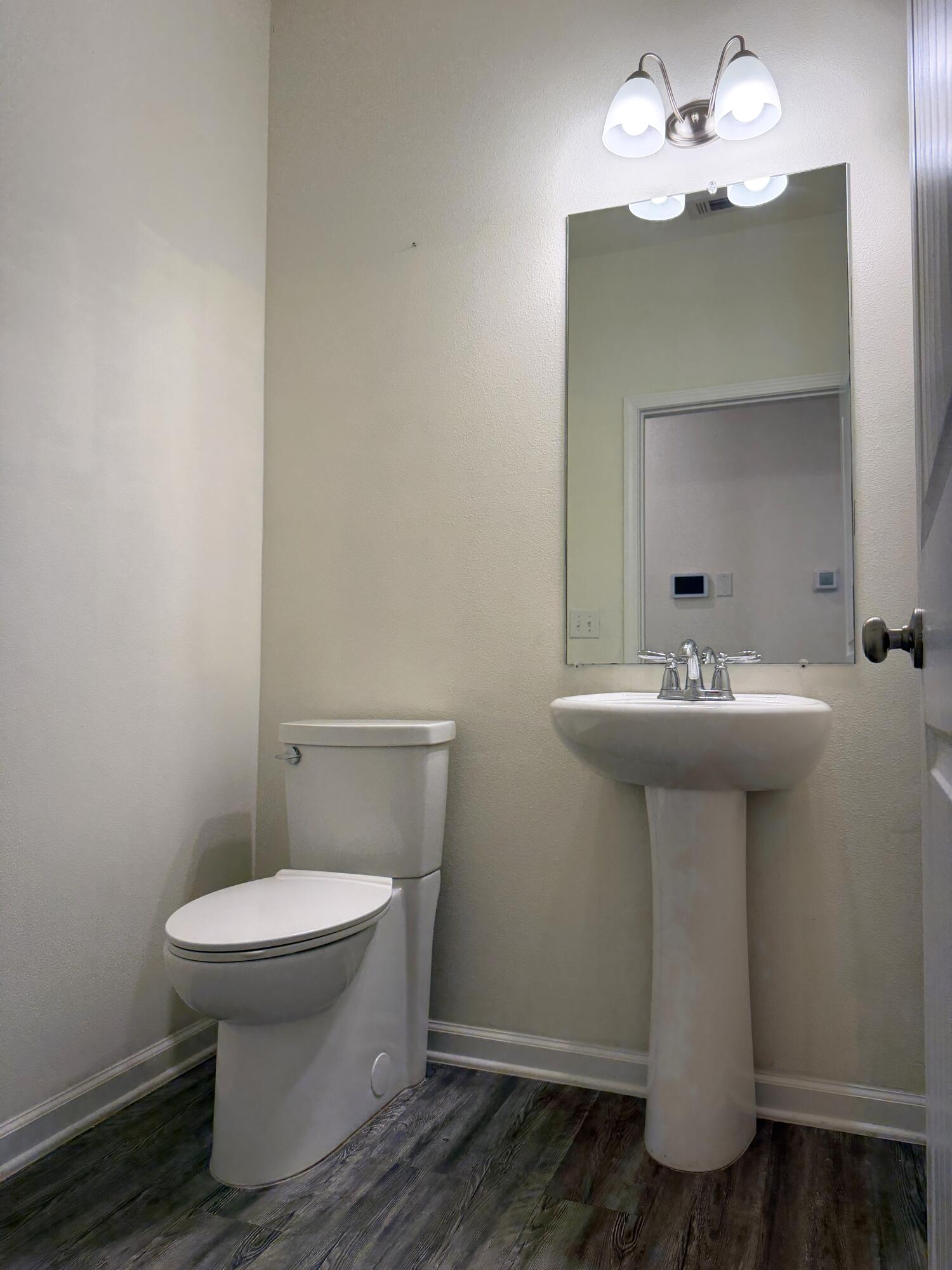 Redstone Commons - Residential Lease