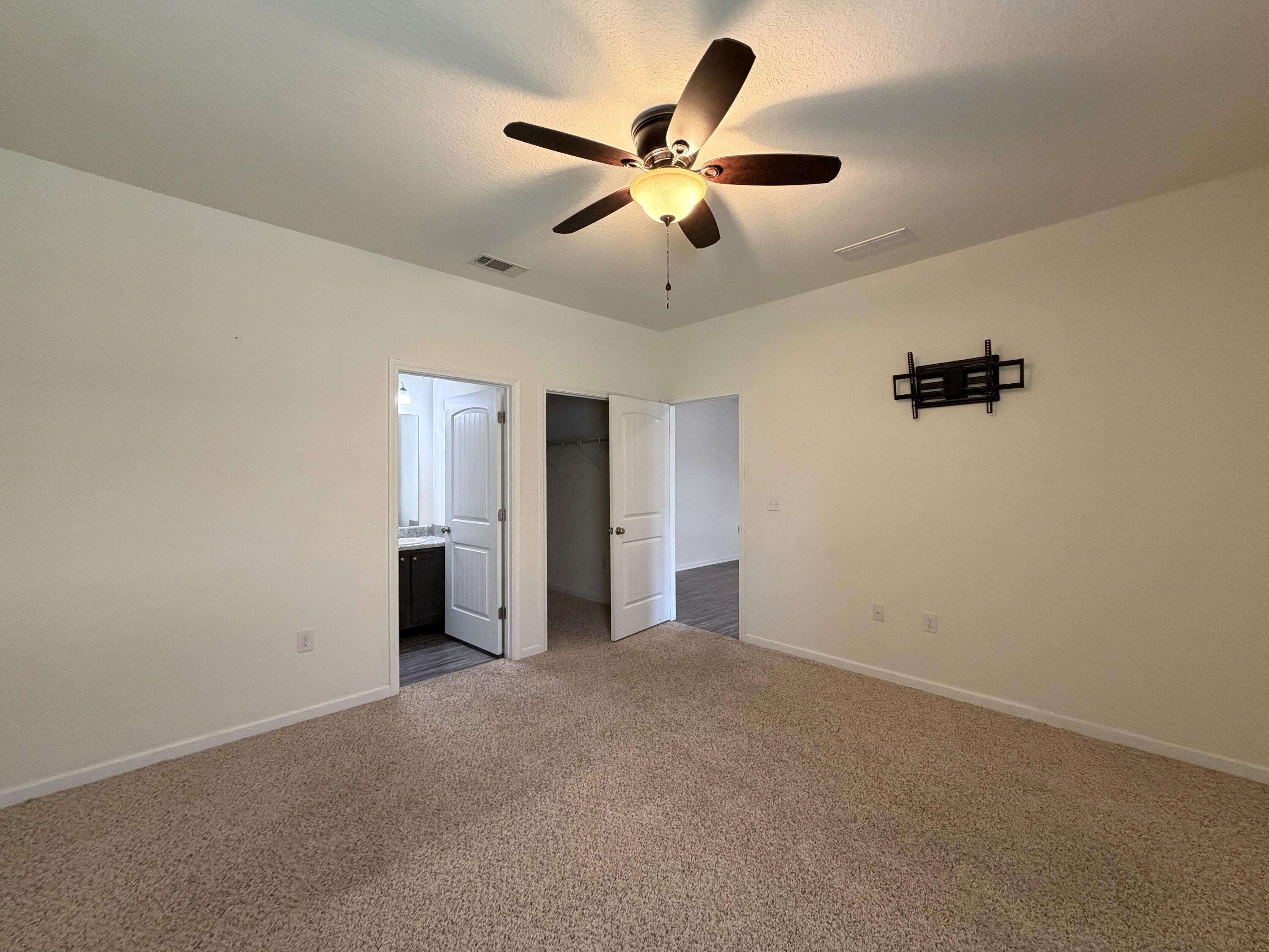 Redstone Commons - Residential Lease