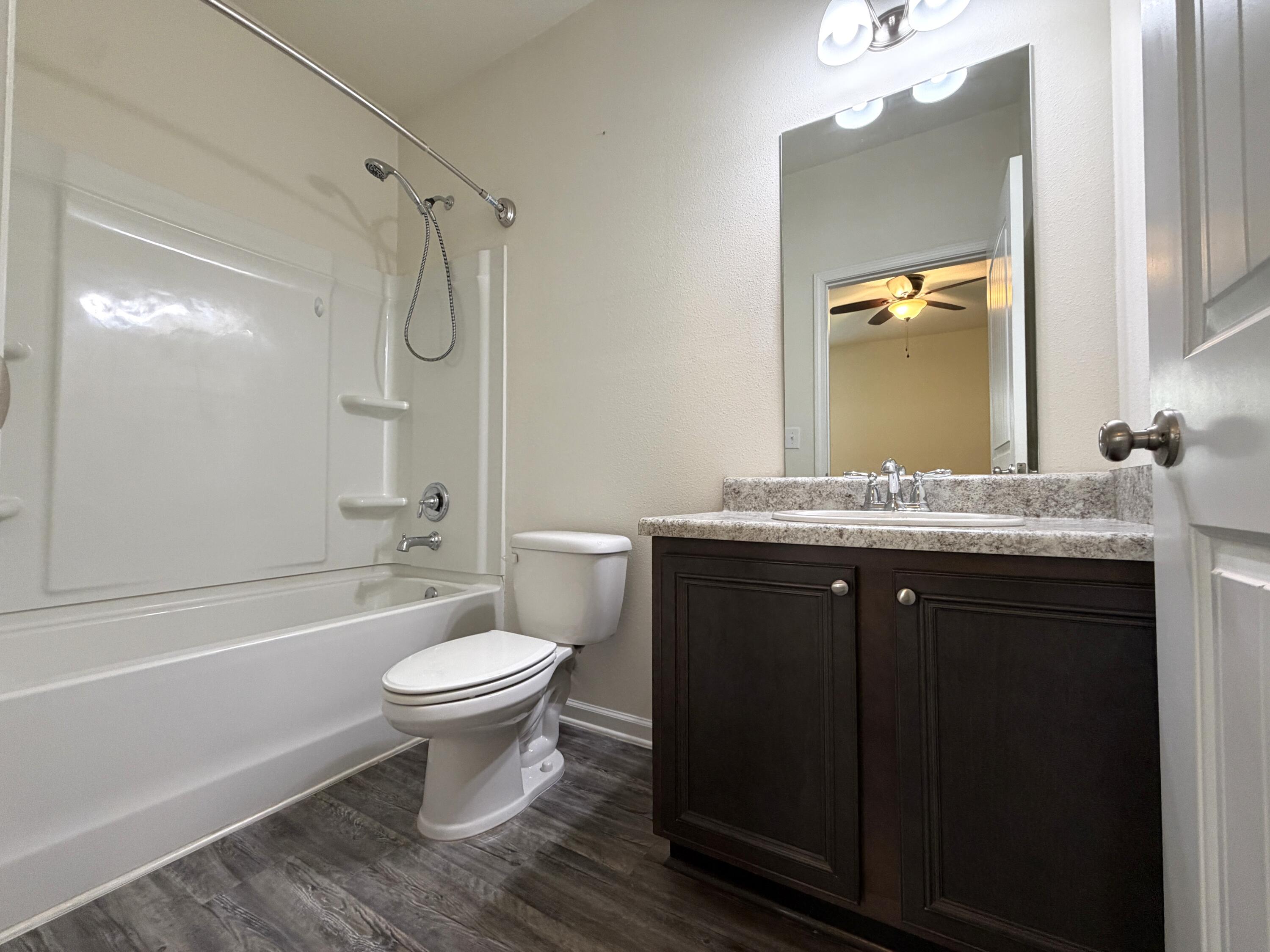 Redstone Commons - Residential Lease