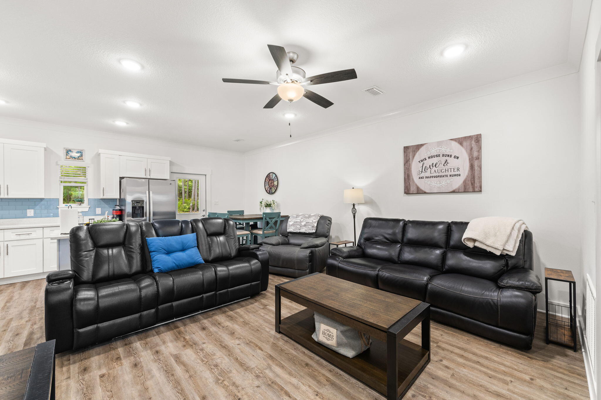 VERANDAS AT FREEPORT - Residential Lease