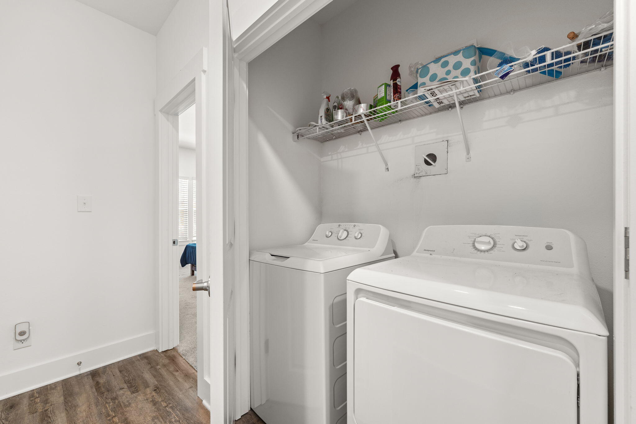 VERANDAS AT FREEPORT - Residential Lease