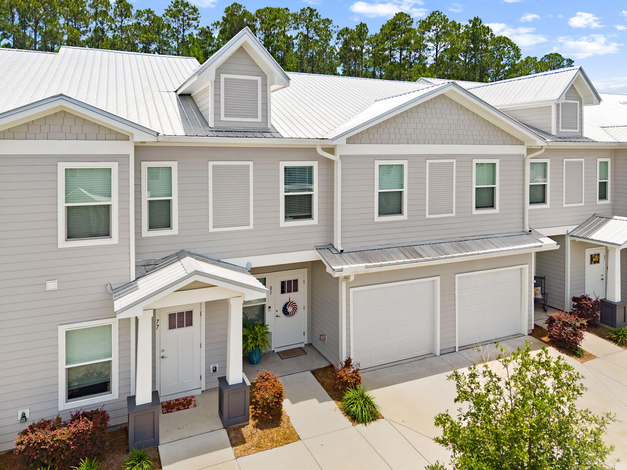 VERANDAS AT FREEPORT - Residential Lease