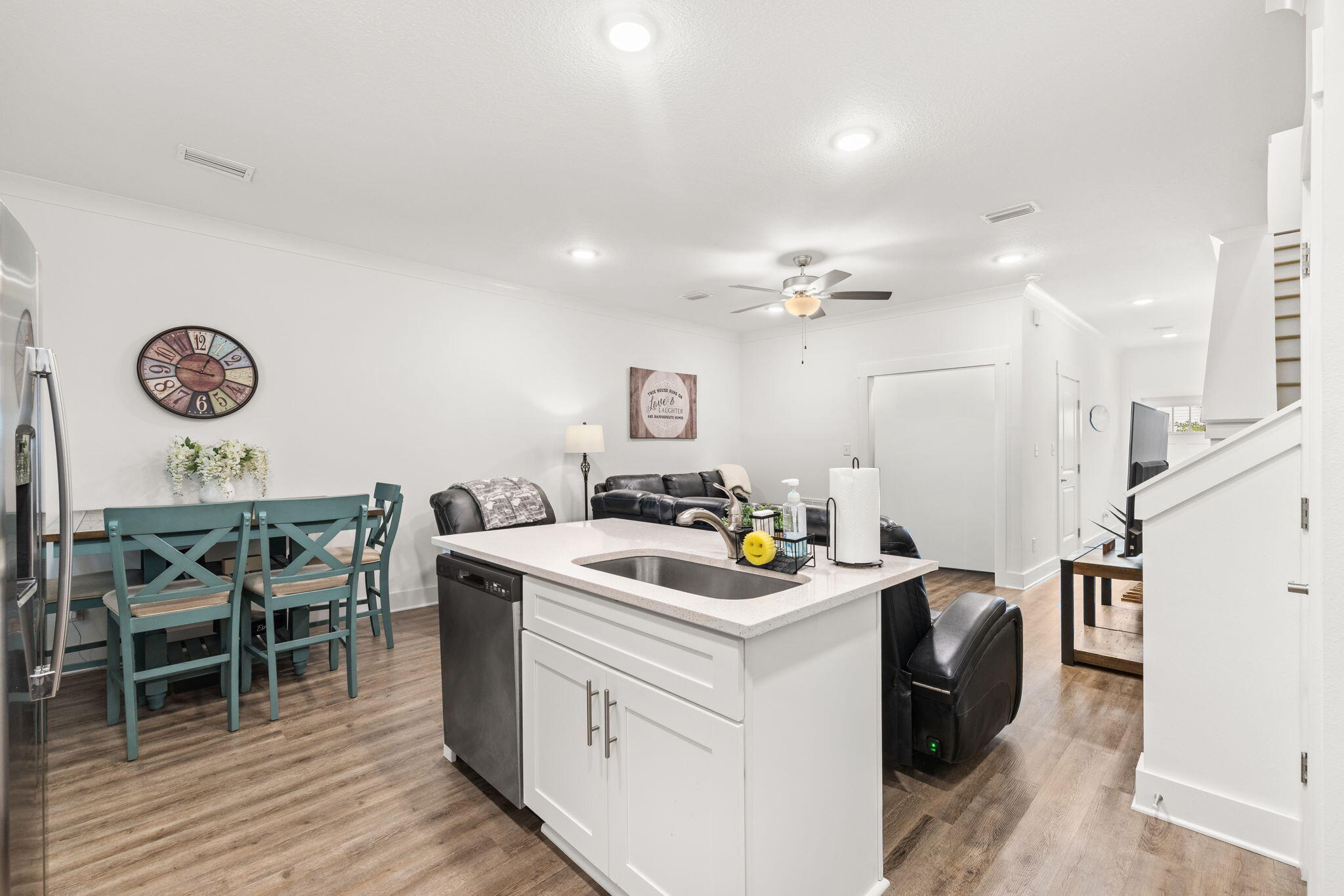 VERANDAS AT FREEPORT - Residential Lease