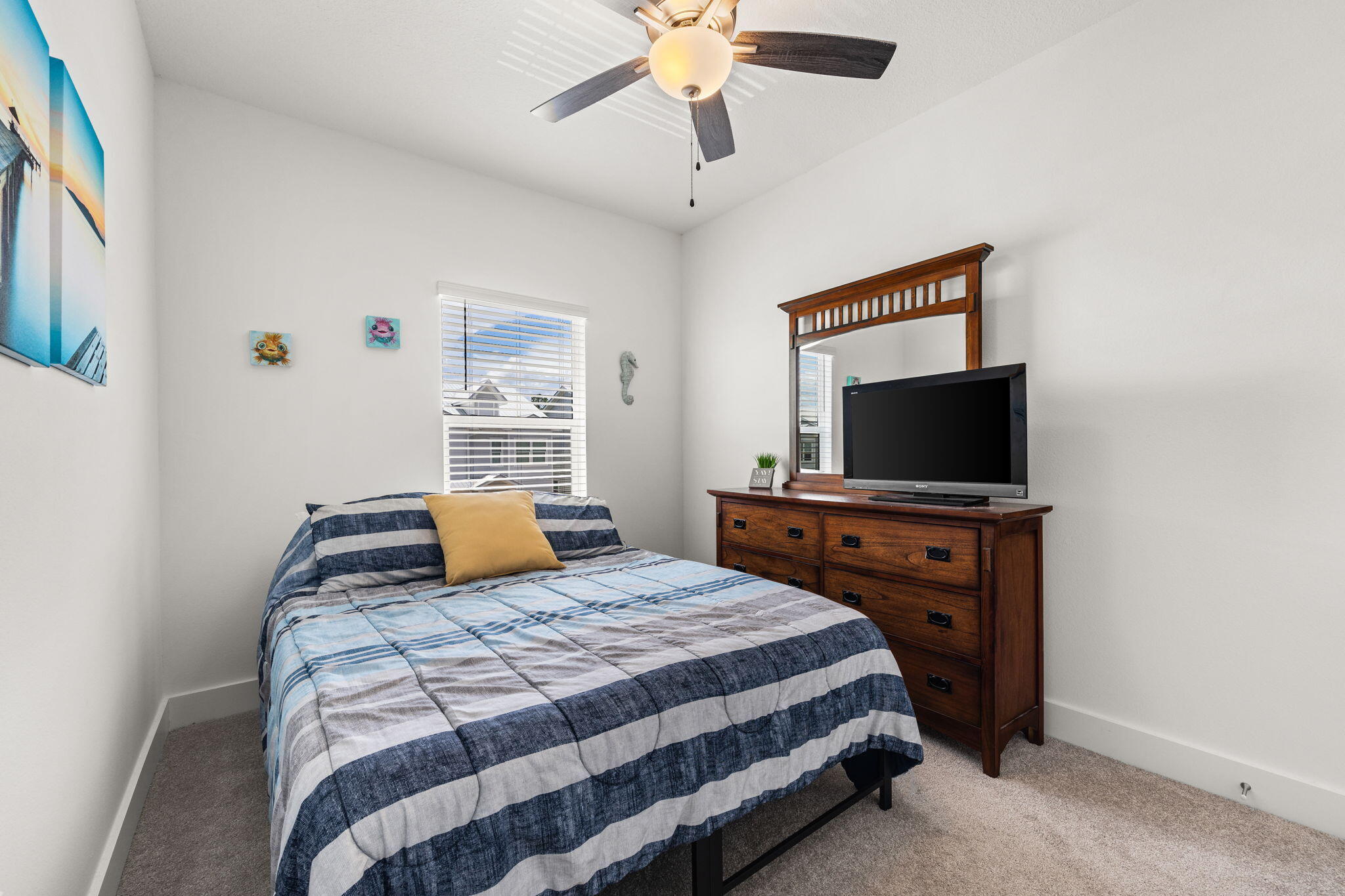 VERANDAS AT FREEPORT - Residential Lease