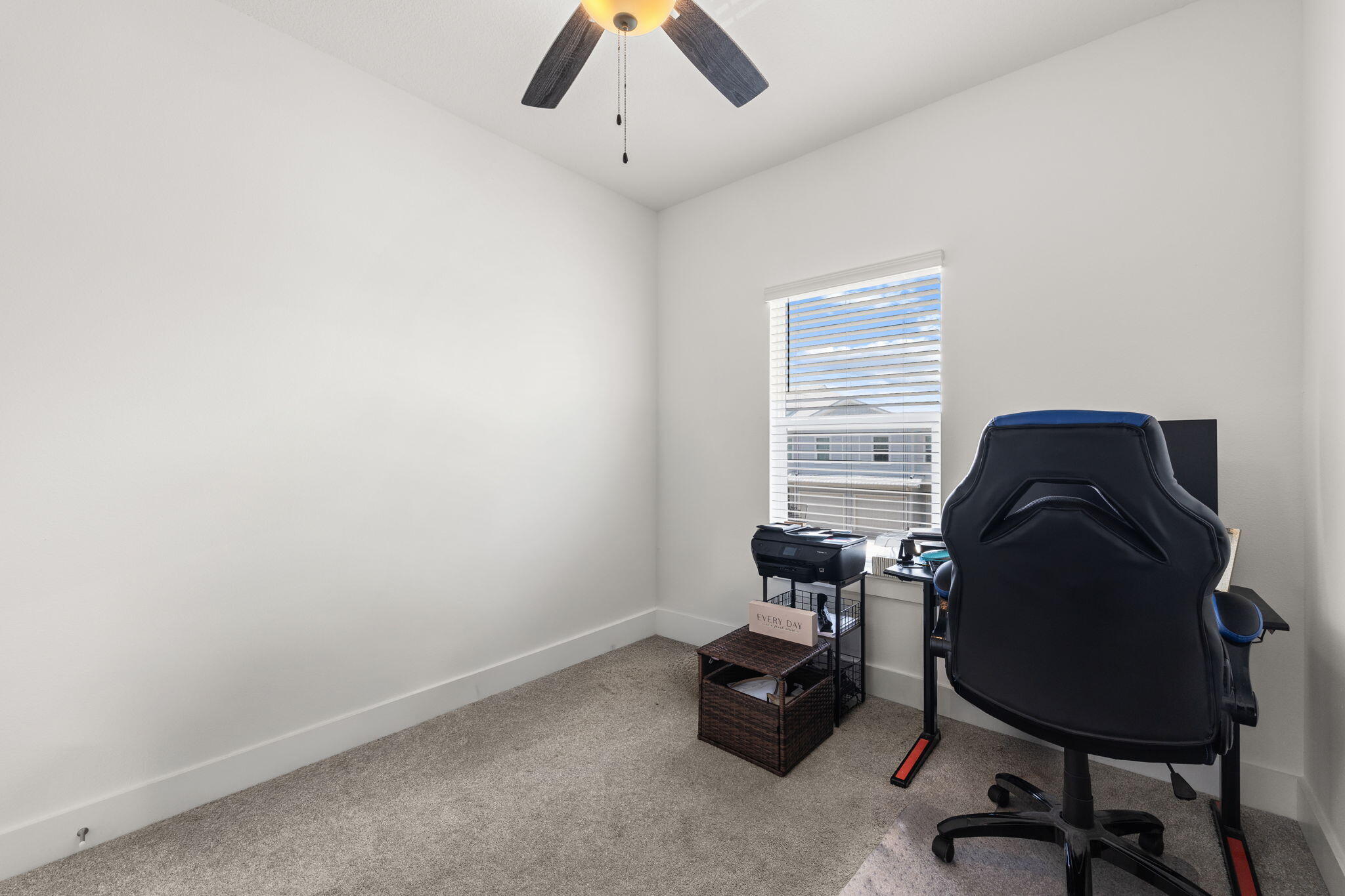 VERANDAS AT FREEPORT - Residential Lease