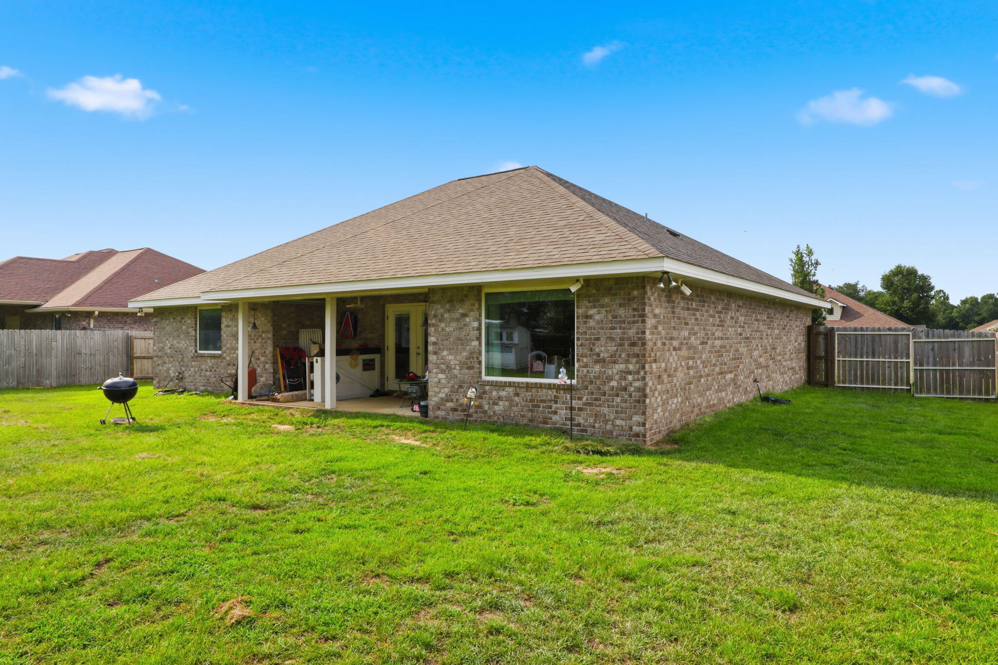PLANTATION WOODS - Residential
