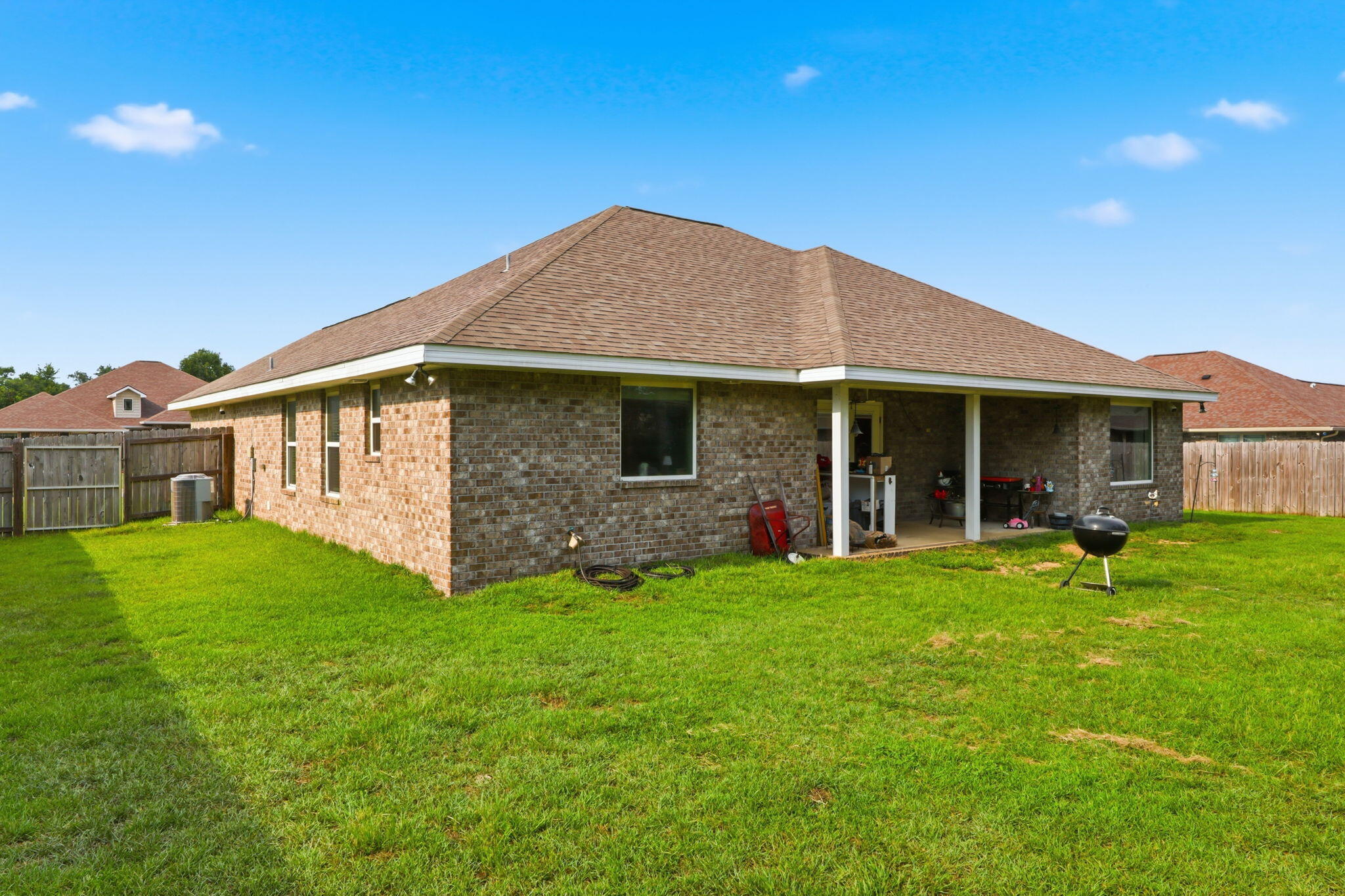 PLANTATION WOODS - Residential