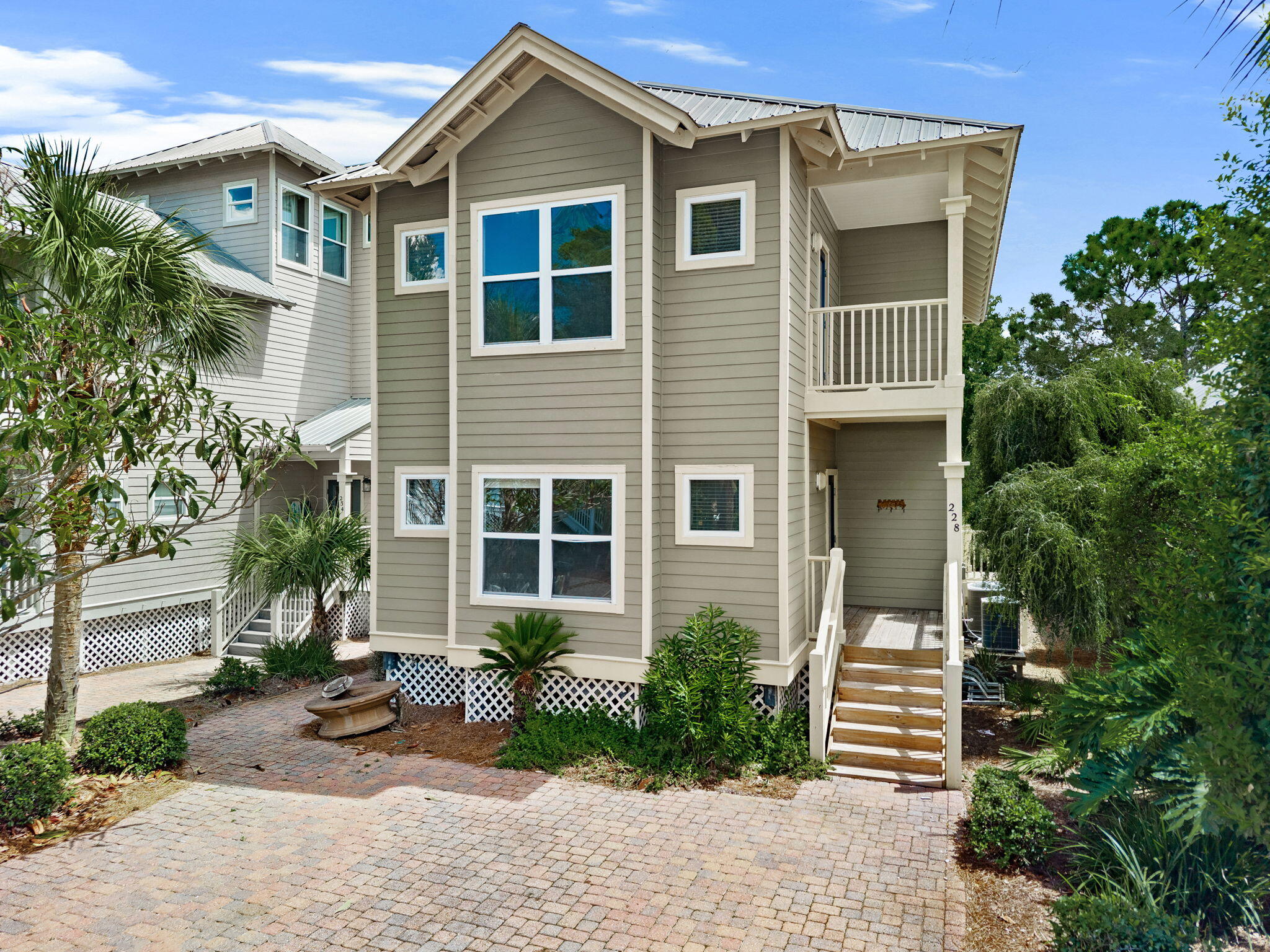 OLD FLORIDA VILLAGE - Residential Lease