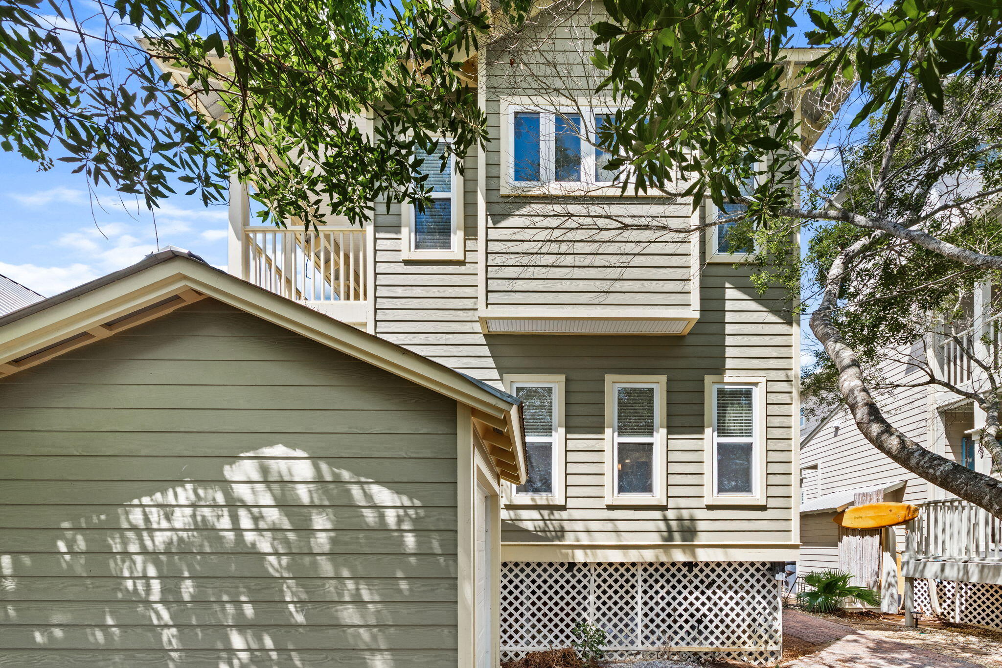 OLD FLORIDA VILLAGE - Residential Lease