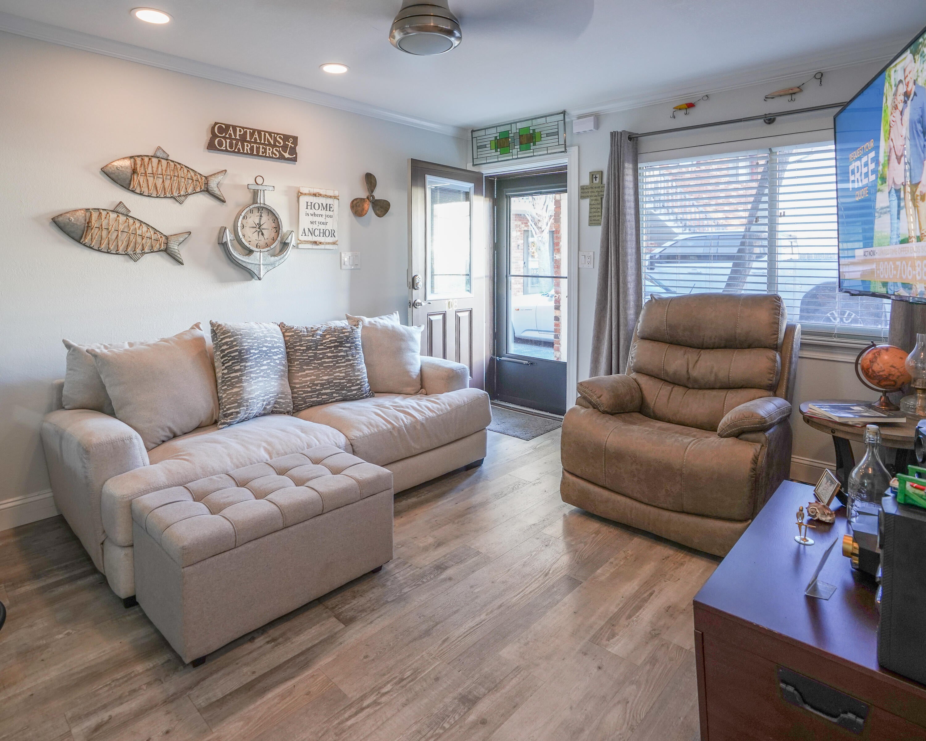 WATERWAY CONDO - Residential
