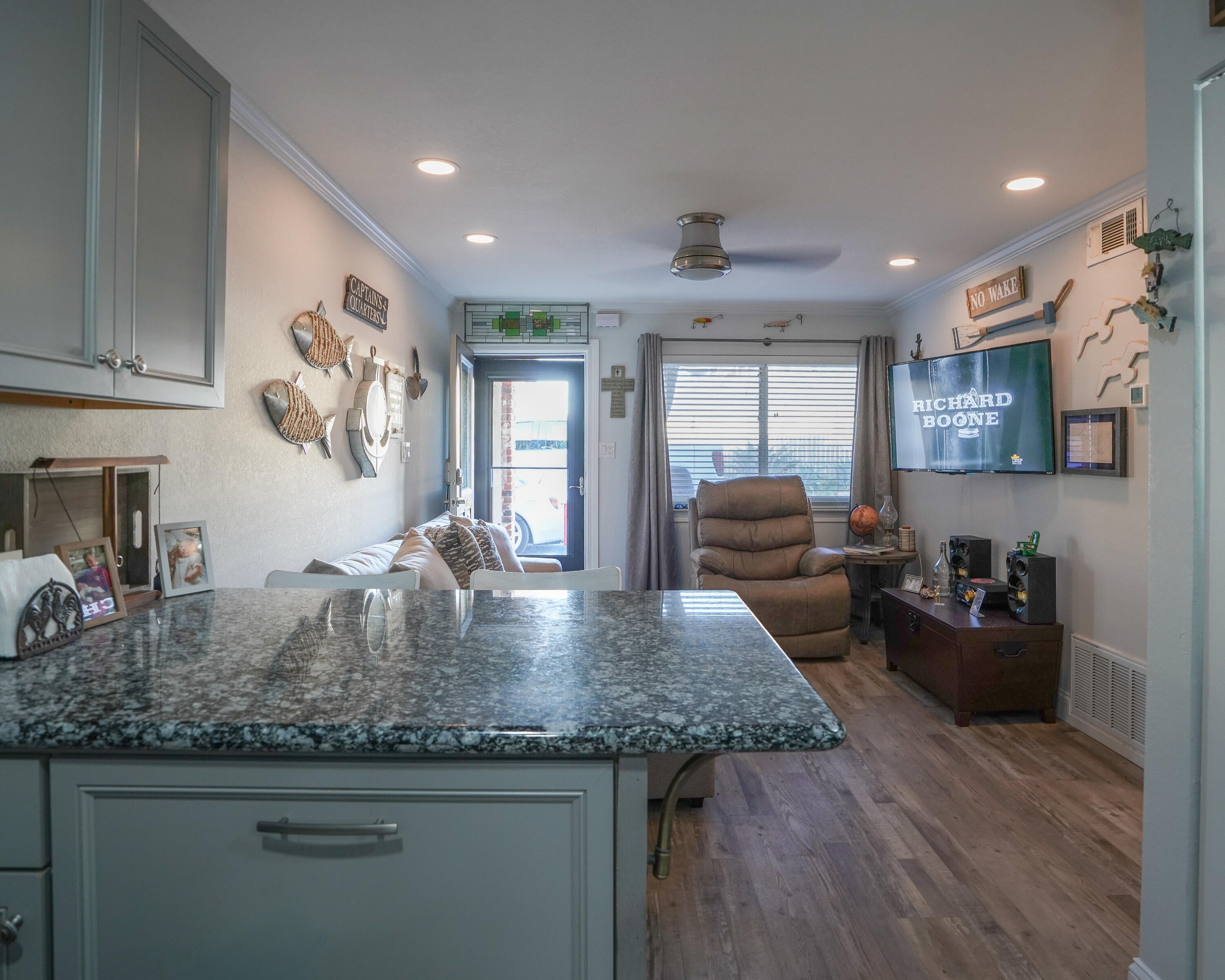 WATERWAY CONDO - Residential