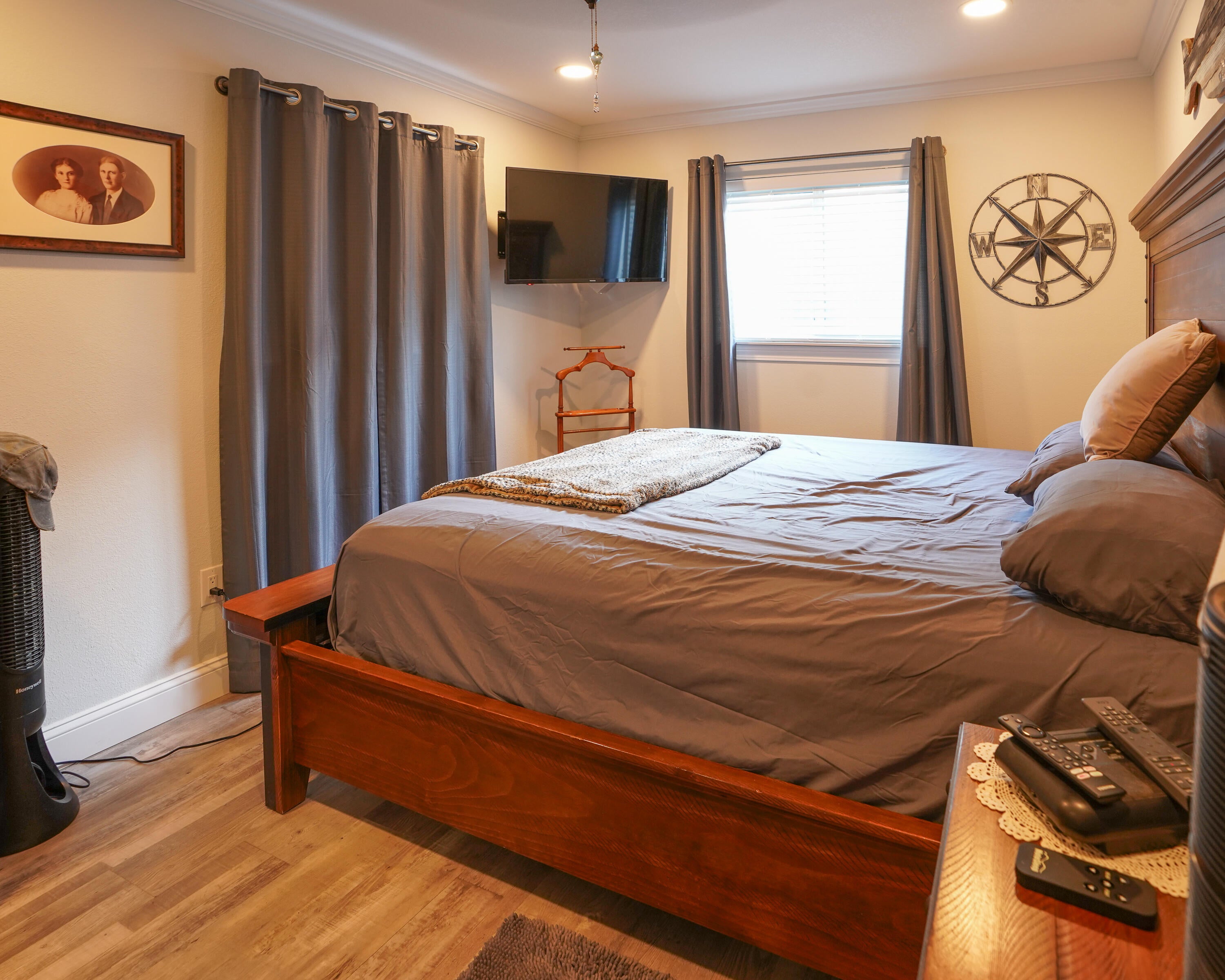 WATERWAY CONDO - Residential