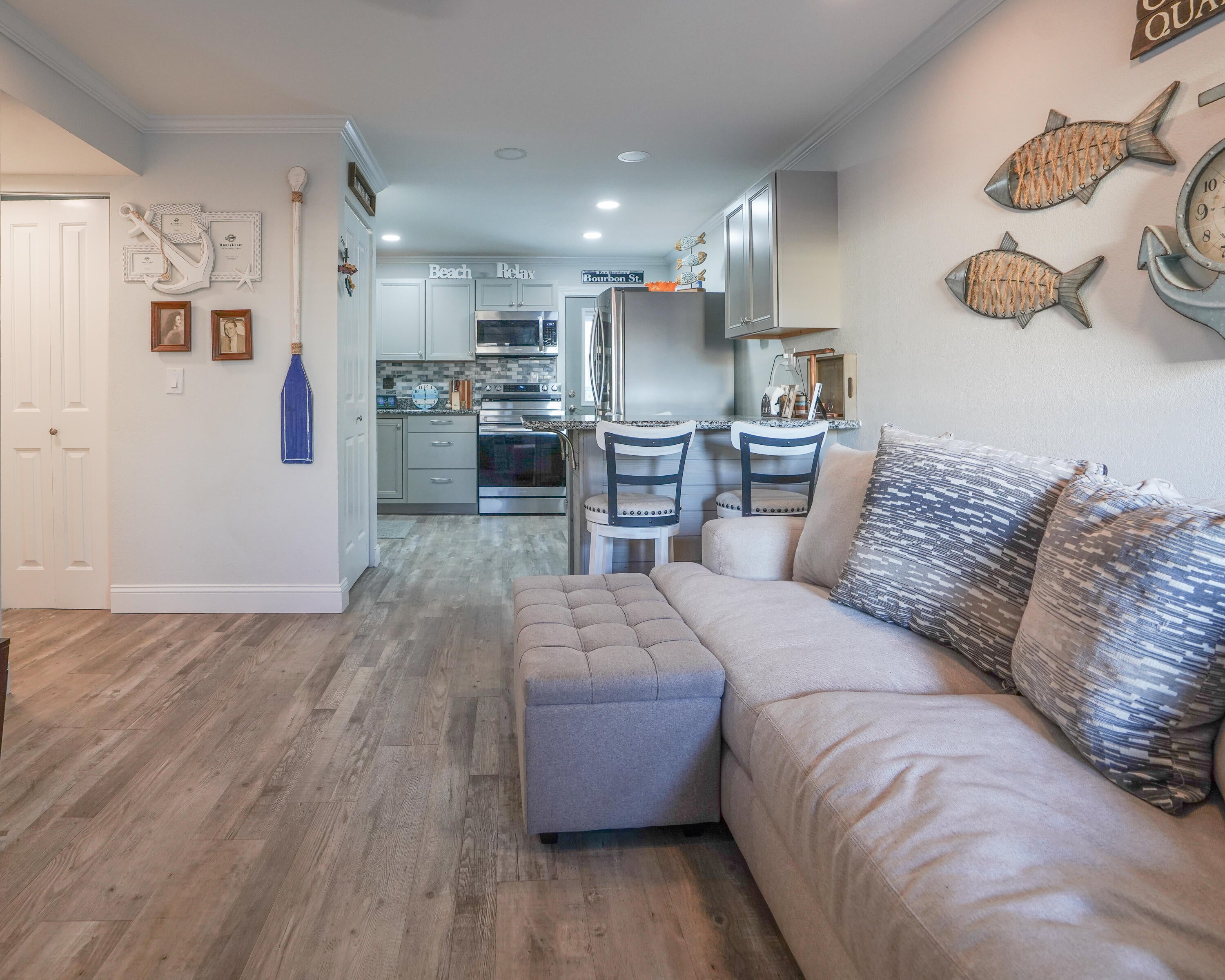 WATERWAY CONDO - Residential