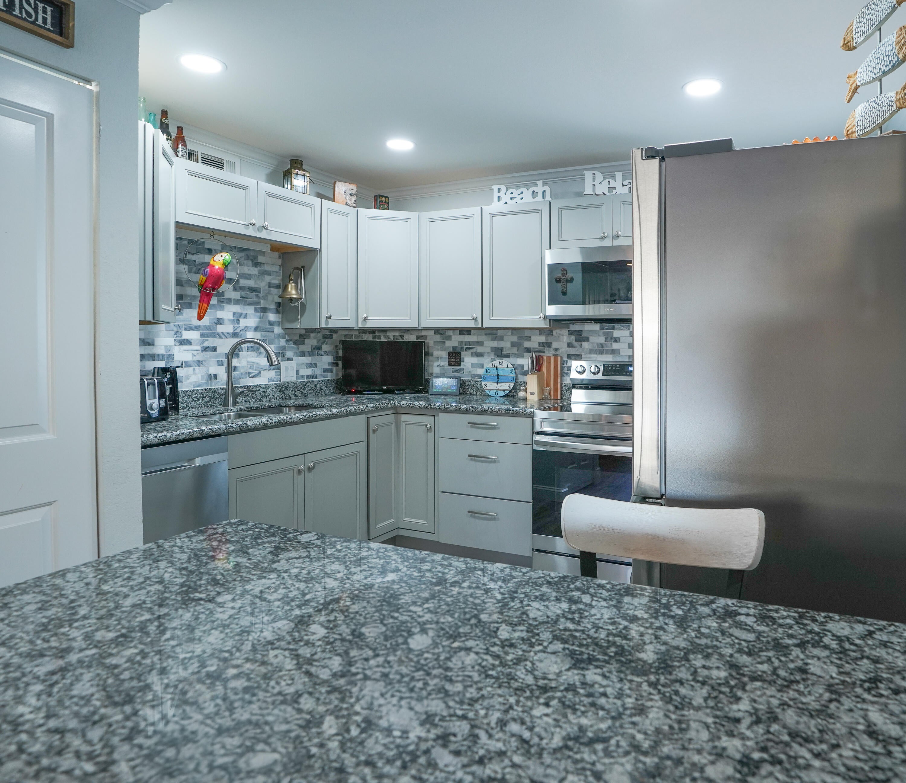 WATERWAY CONDO - Residential