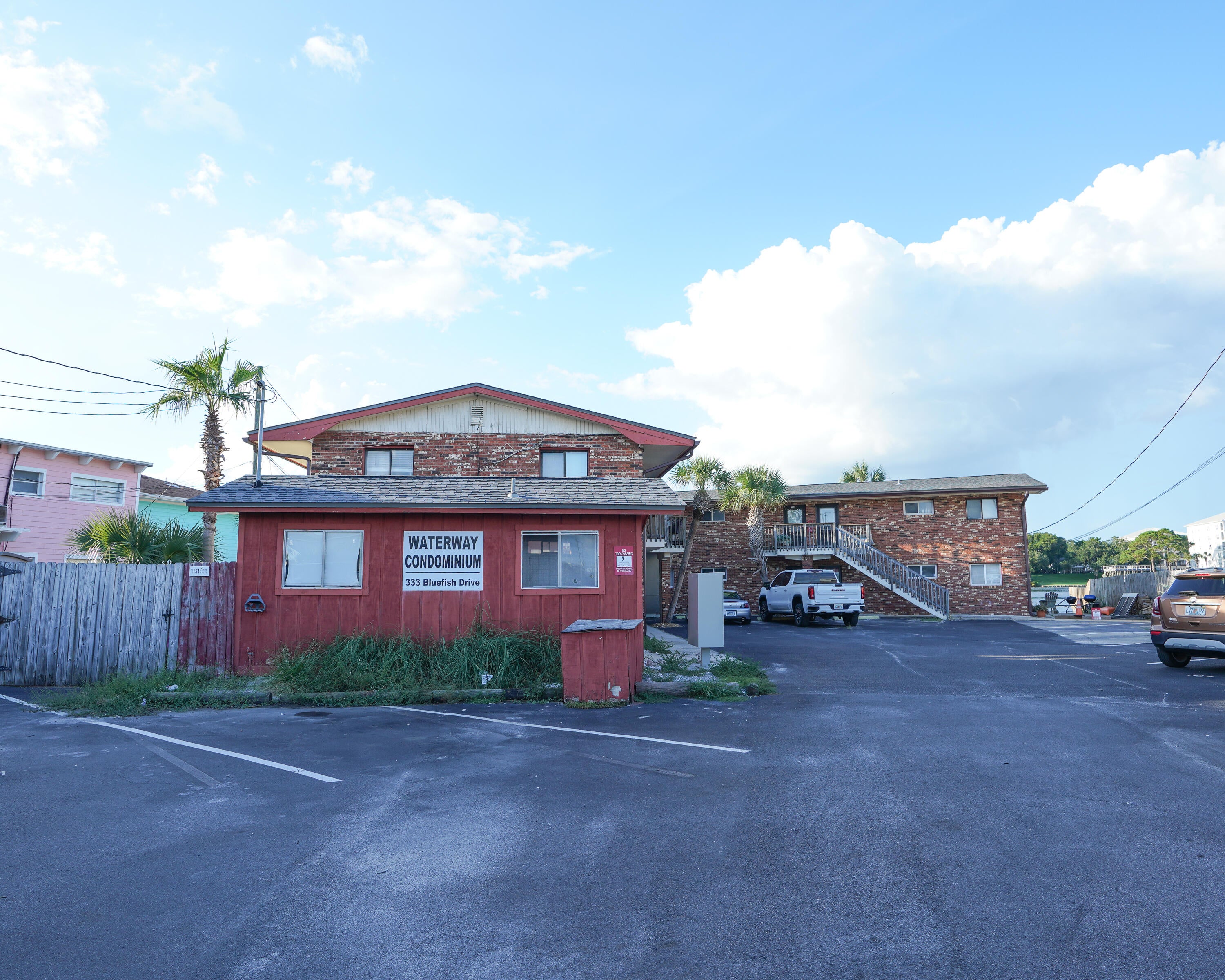 WATERWAY CONDO - Residential