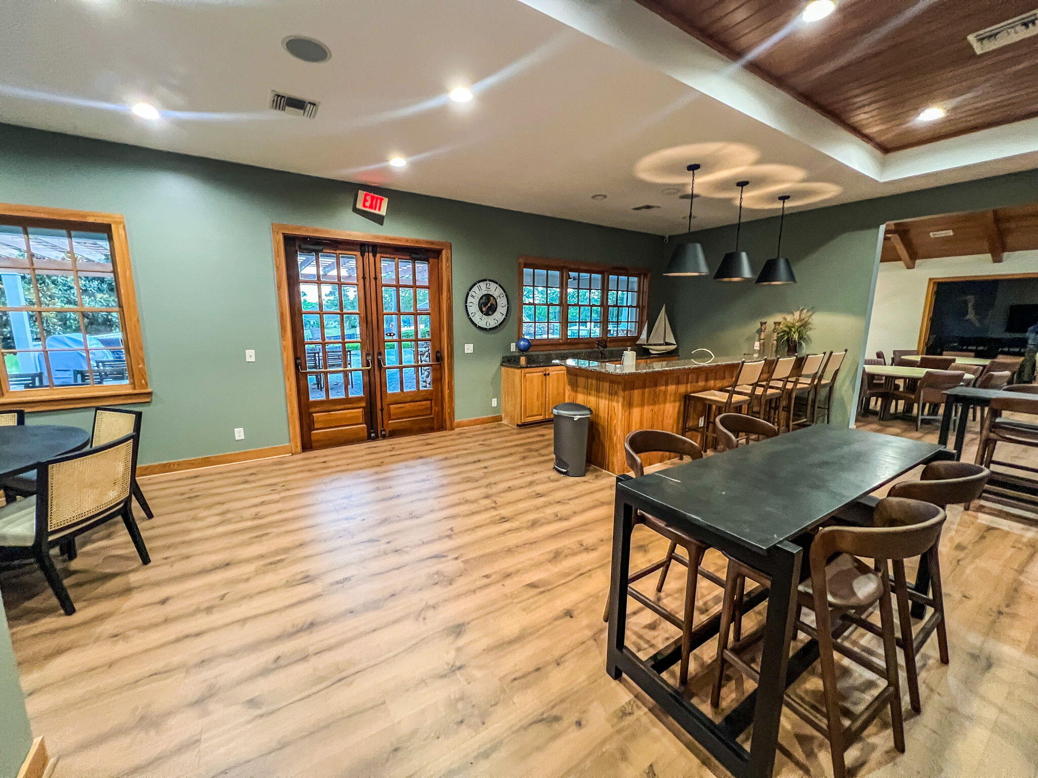 HAMMOCK BAY - Residential
