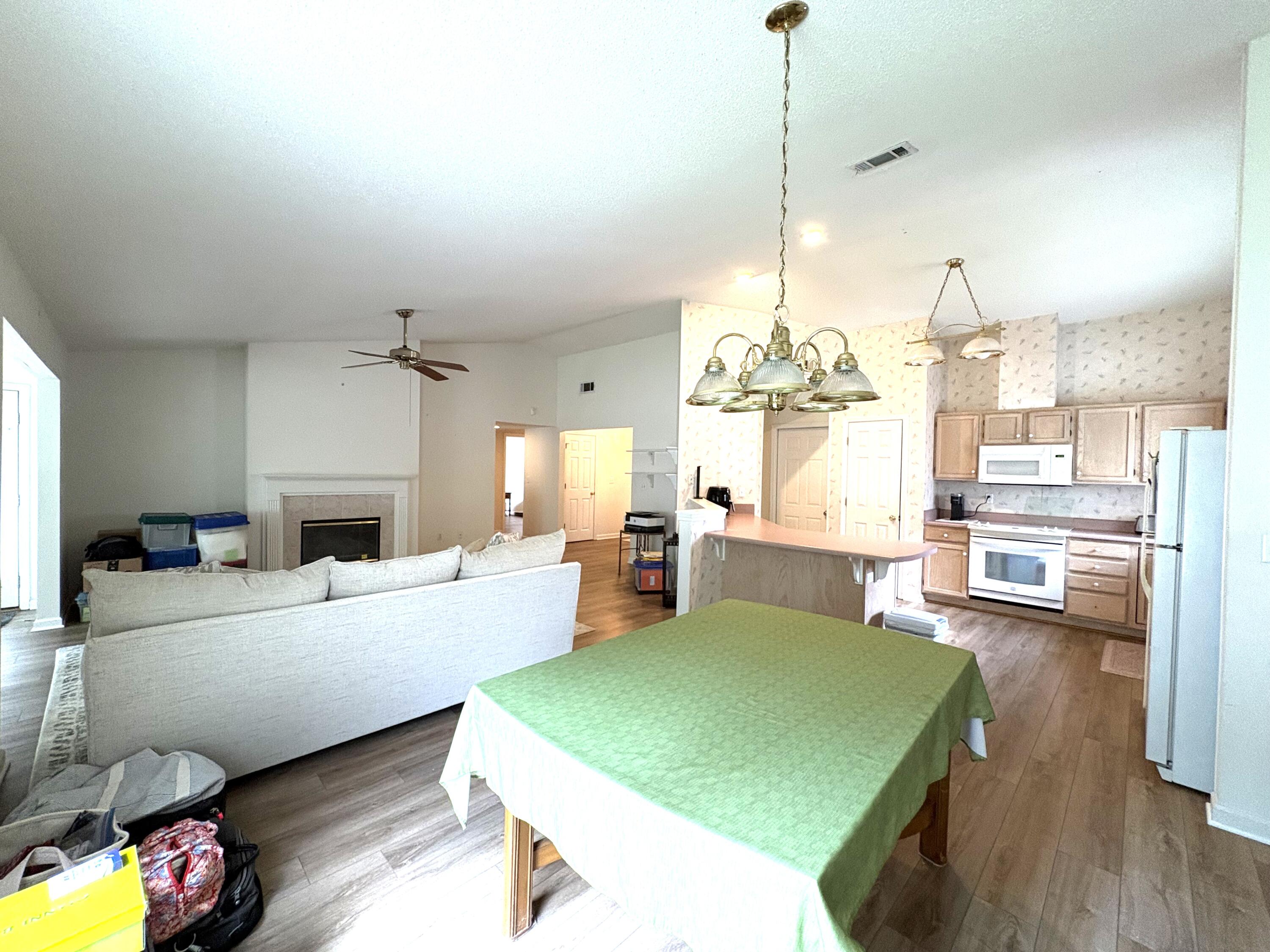 CEDAR RIDGE PH 12 - Residential
