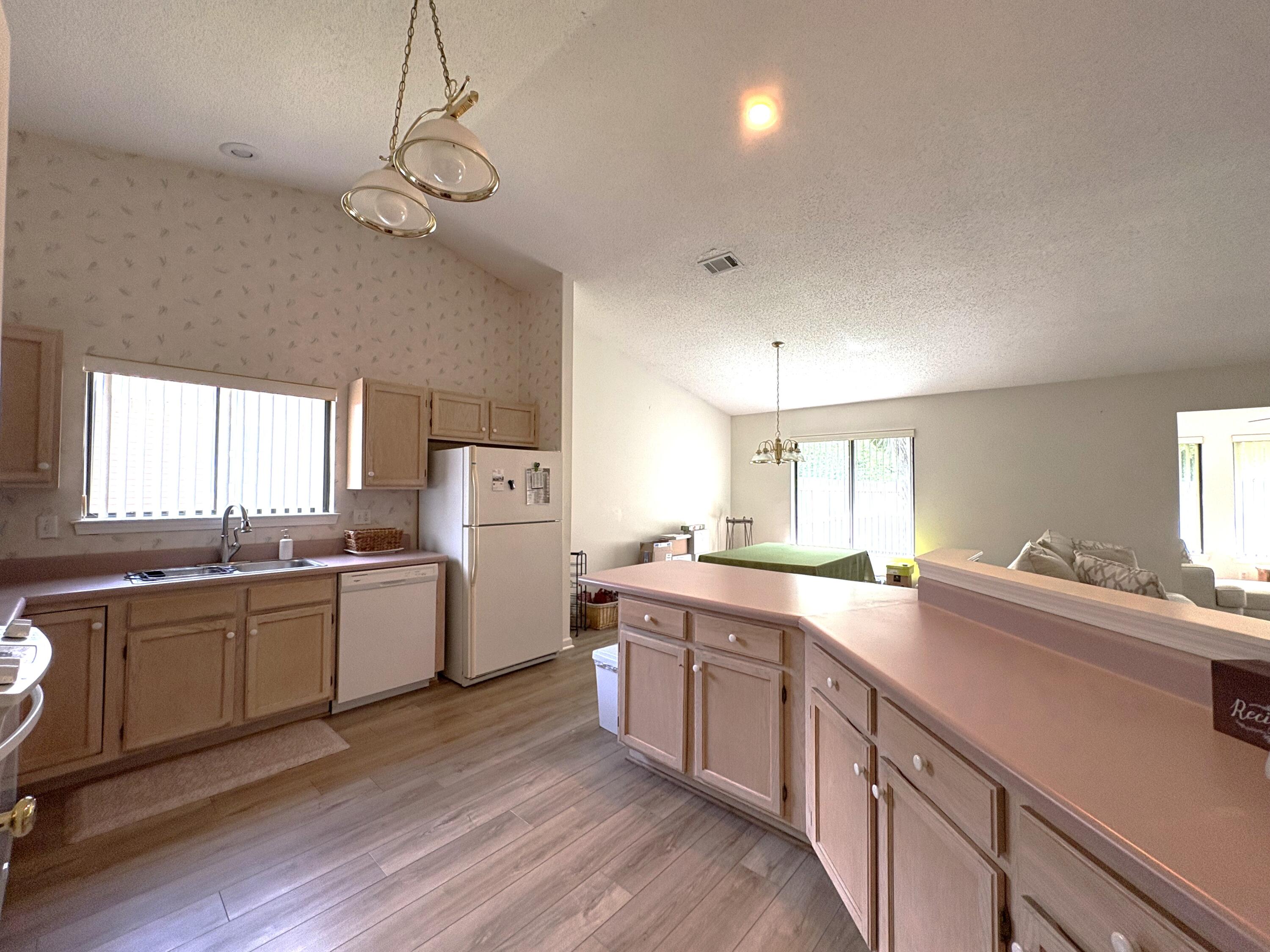 CEDAR RIDGE PH 12 - Residential