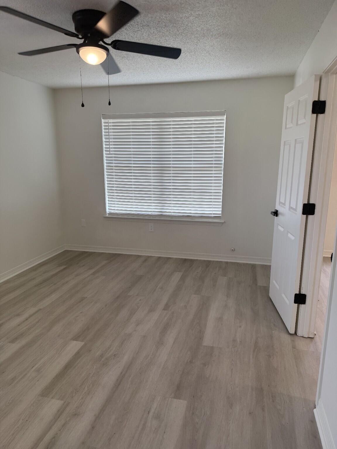COUNTRYVIEW EST 6TH PH2 - Residential