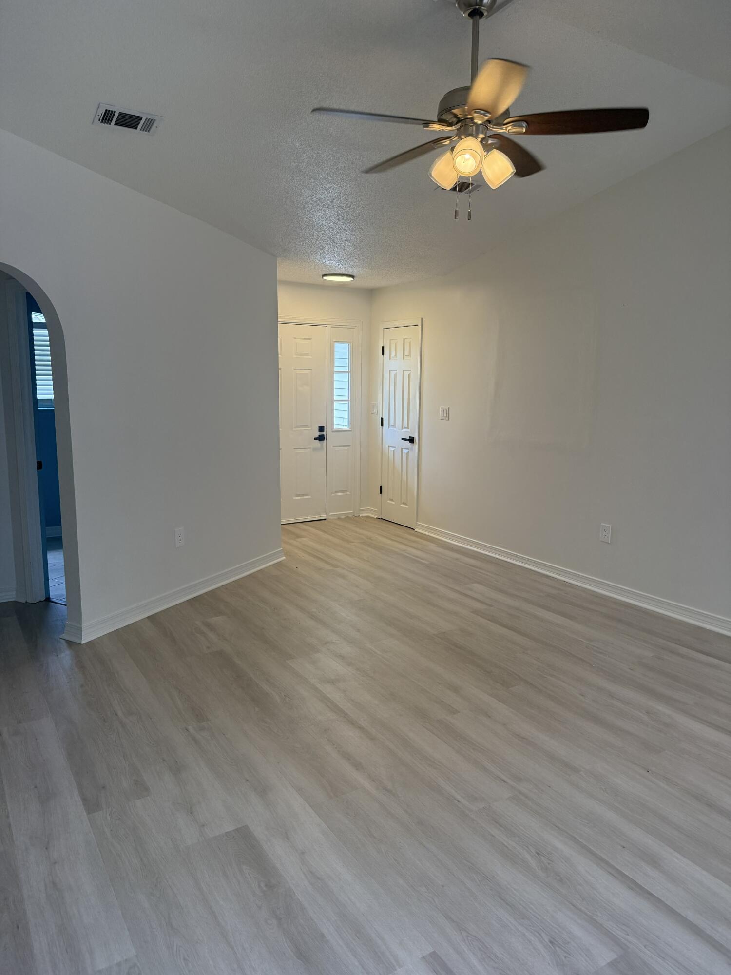 COUNTRYVIEW EST 6TH PH2 - Residential