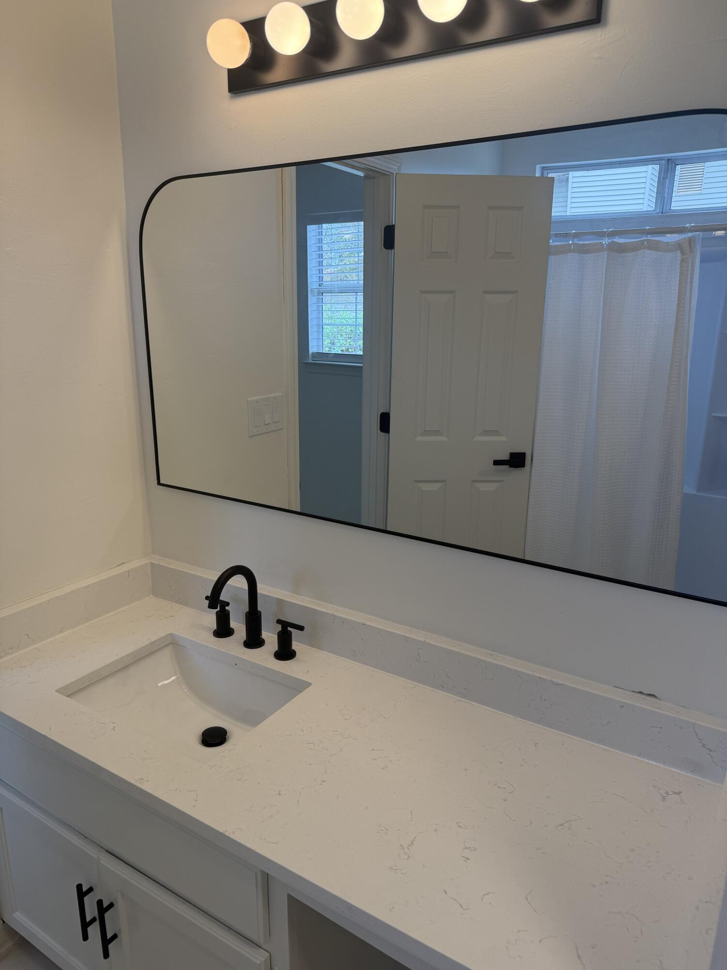 COUNTRYVIEW EST 6TH PH2 - Residential