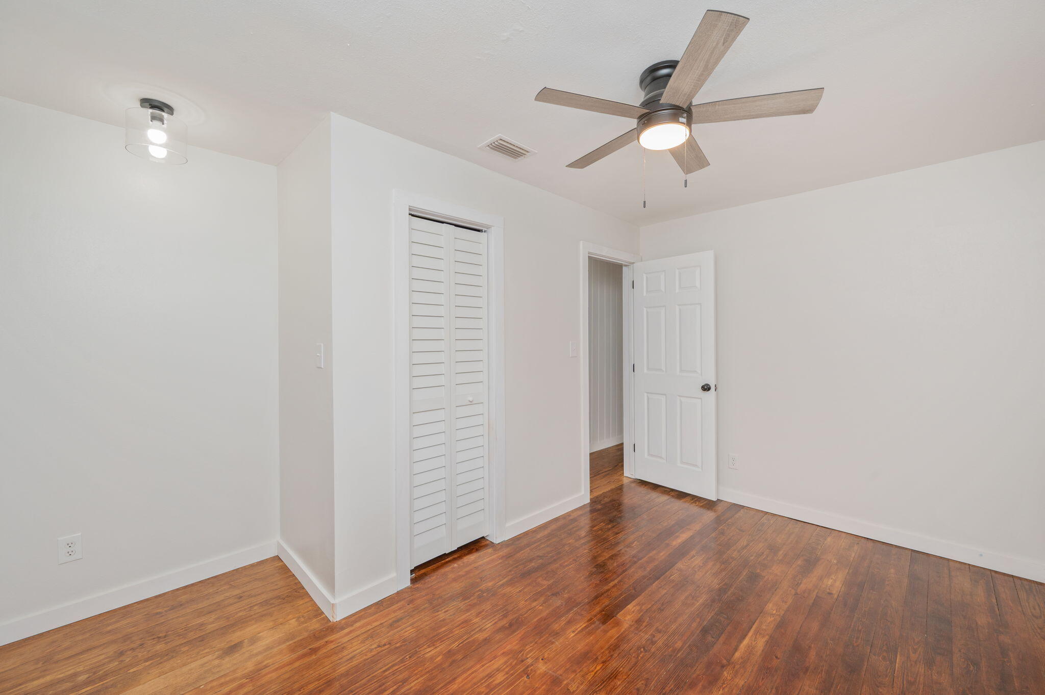 CINCO ADD - Residential Lease