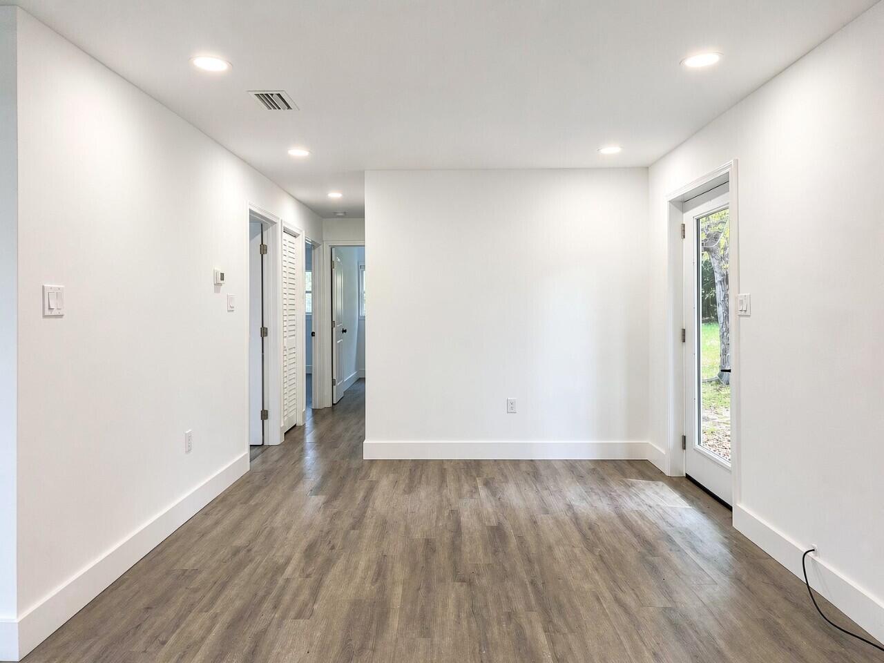 MAGNOLIA SPRINGS - Residential