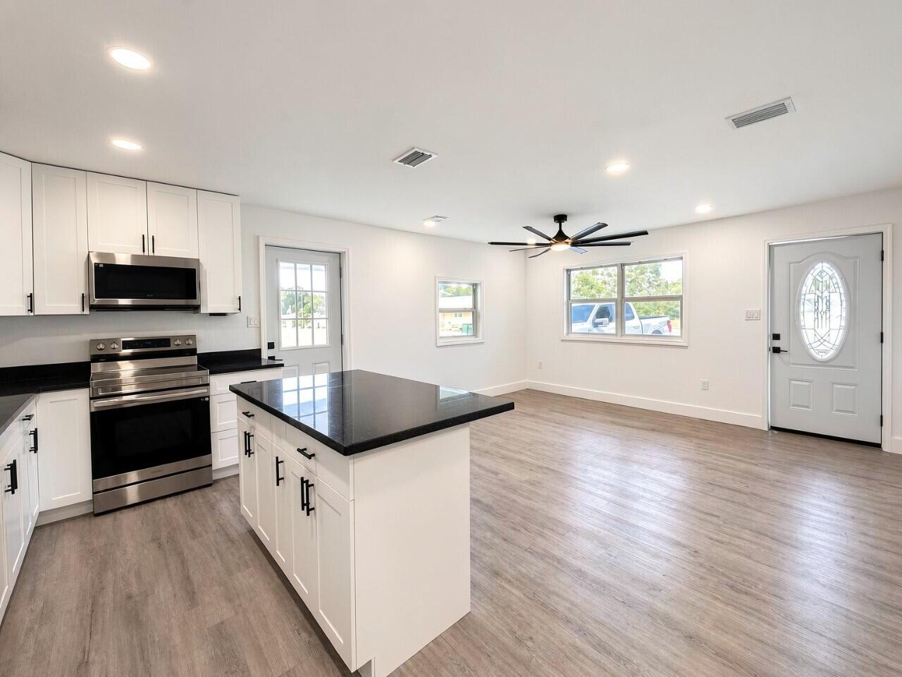 MAGNOLIA SPRINGS - Residential