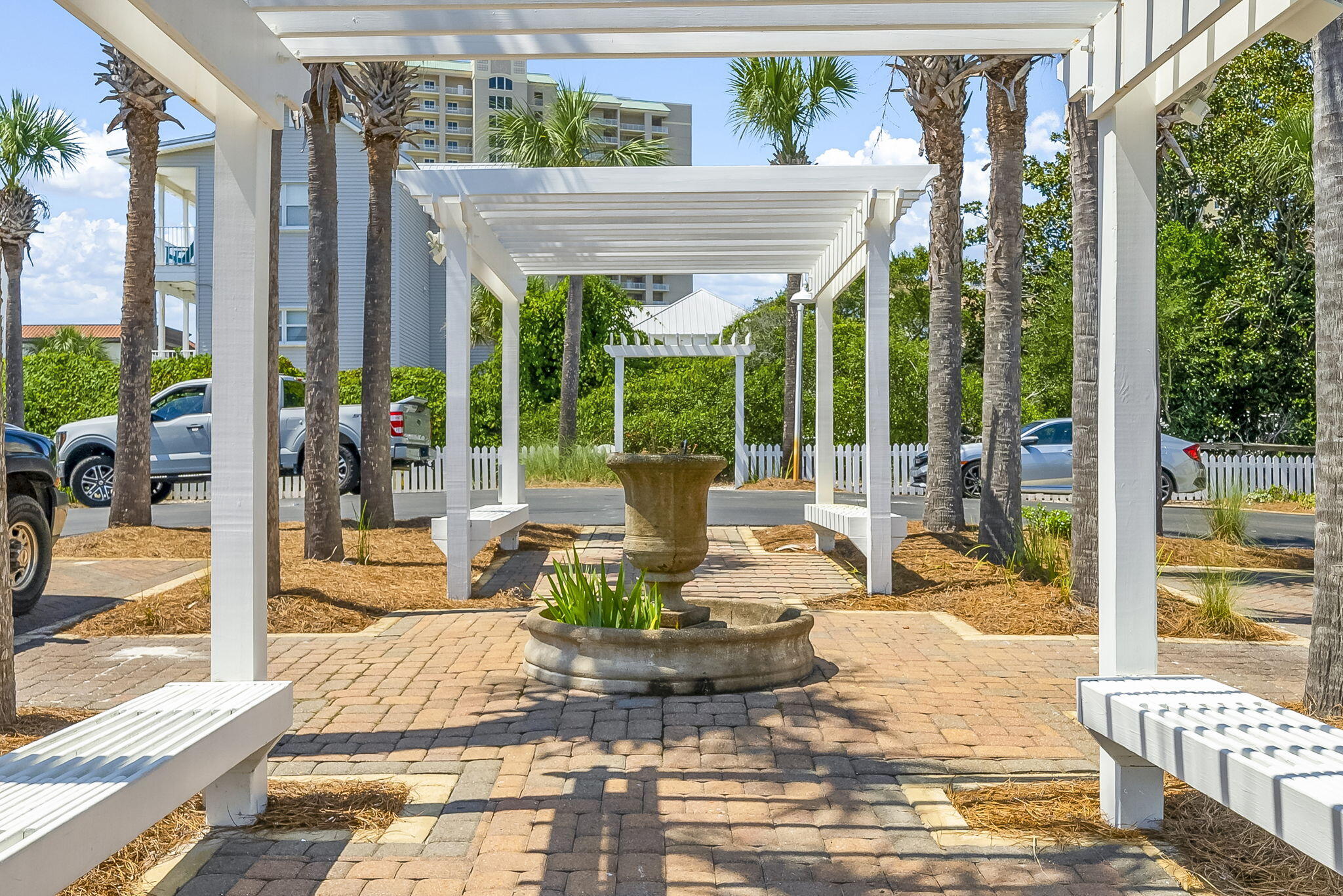GULFSIDE COTTAGES - Residential