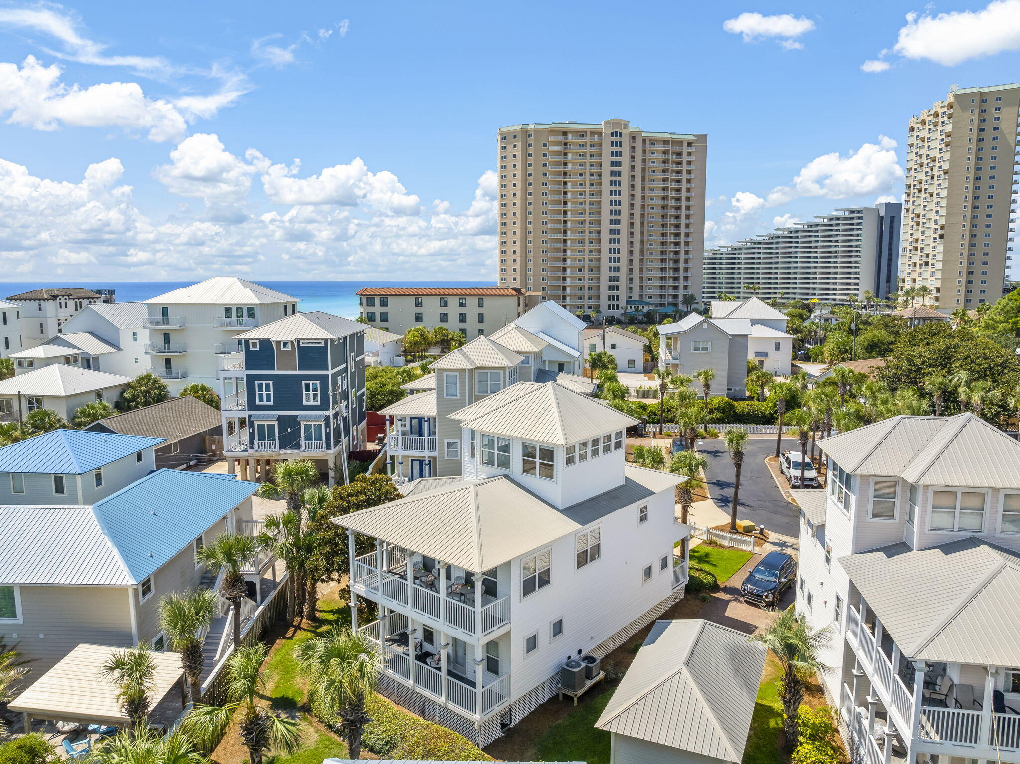 GULFSIDE COTTAGES - Residential