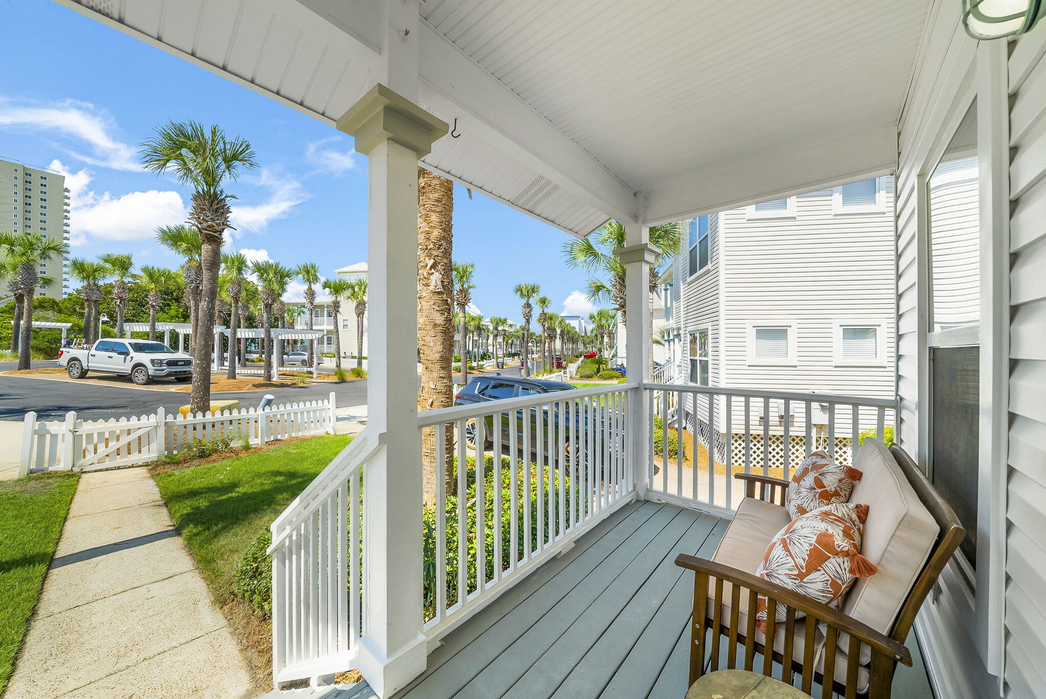 GULFSIDE COTTAGES - Residential