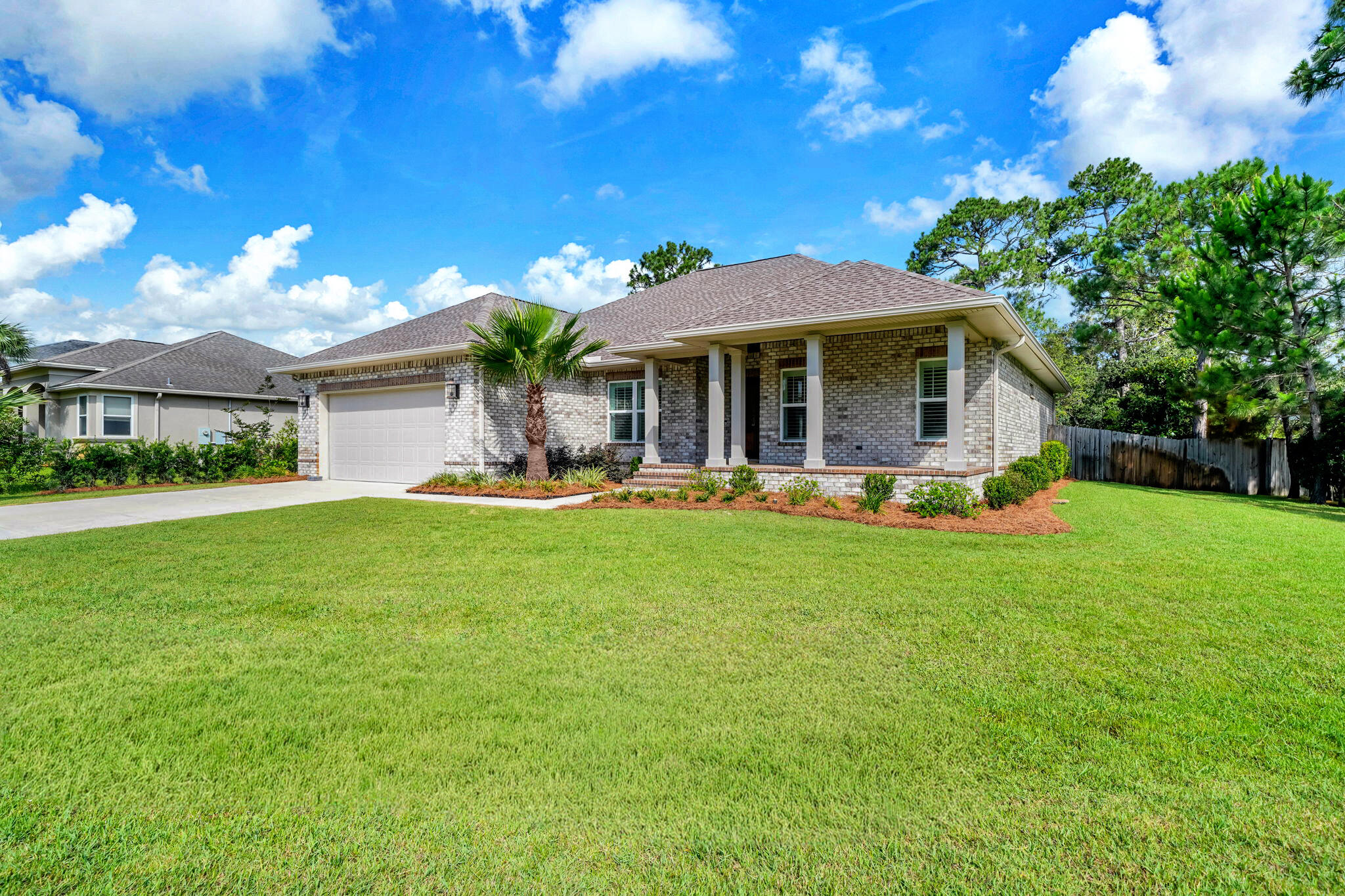 PELICAN BAY S/D - Residential