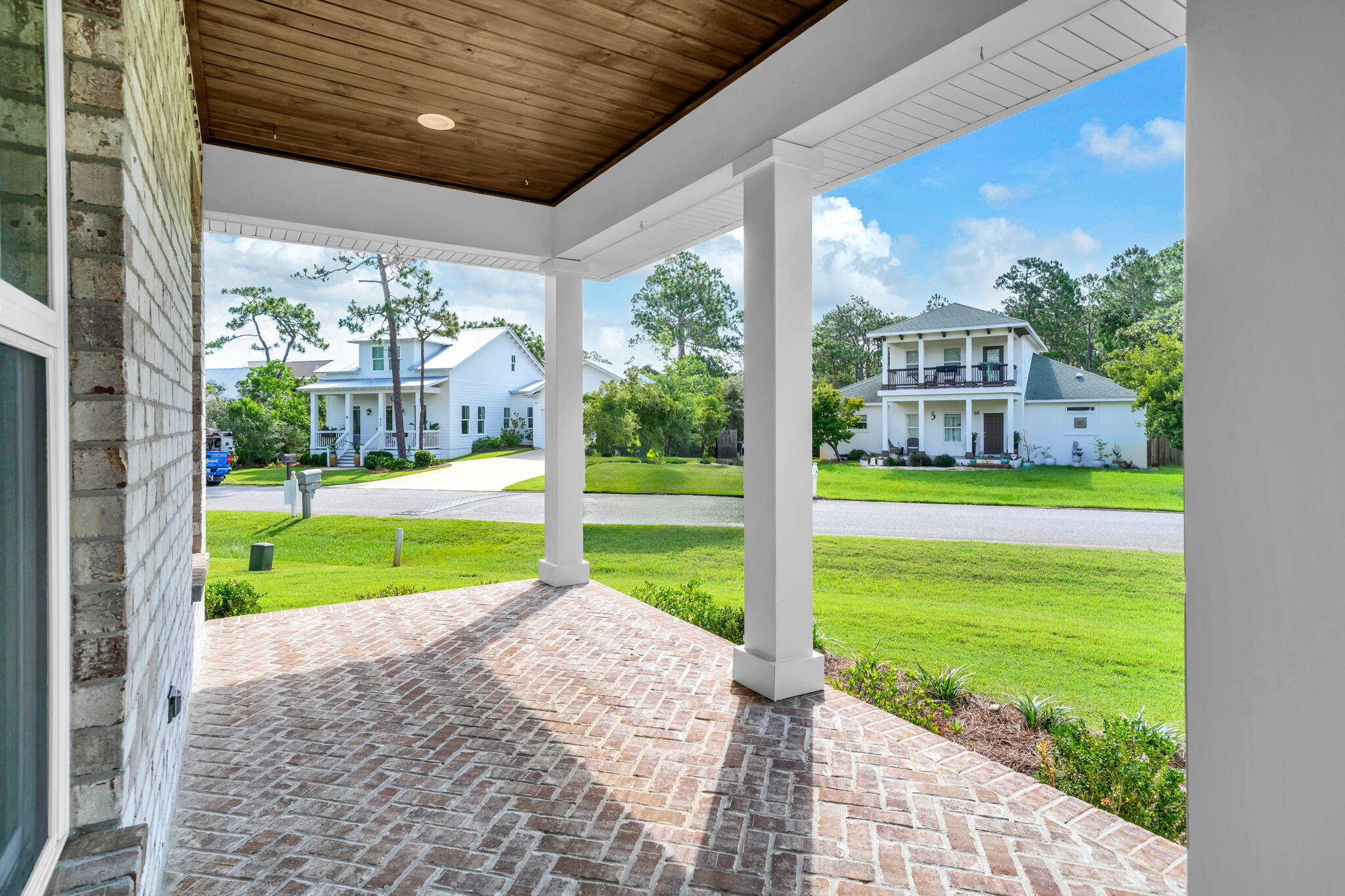 PELICAN BAY S/D - Residential