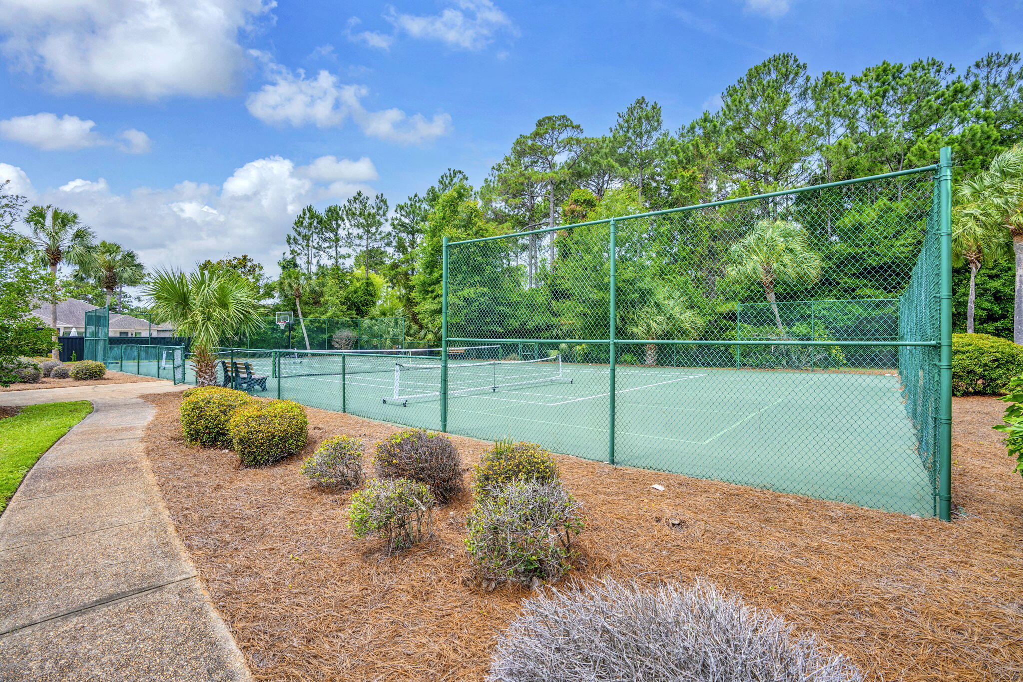 PELICAN BAY S/D - Residential