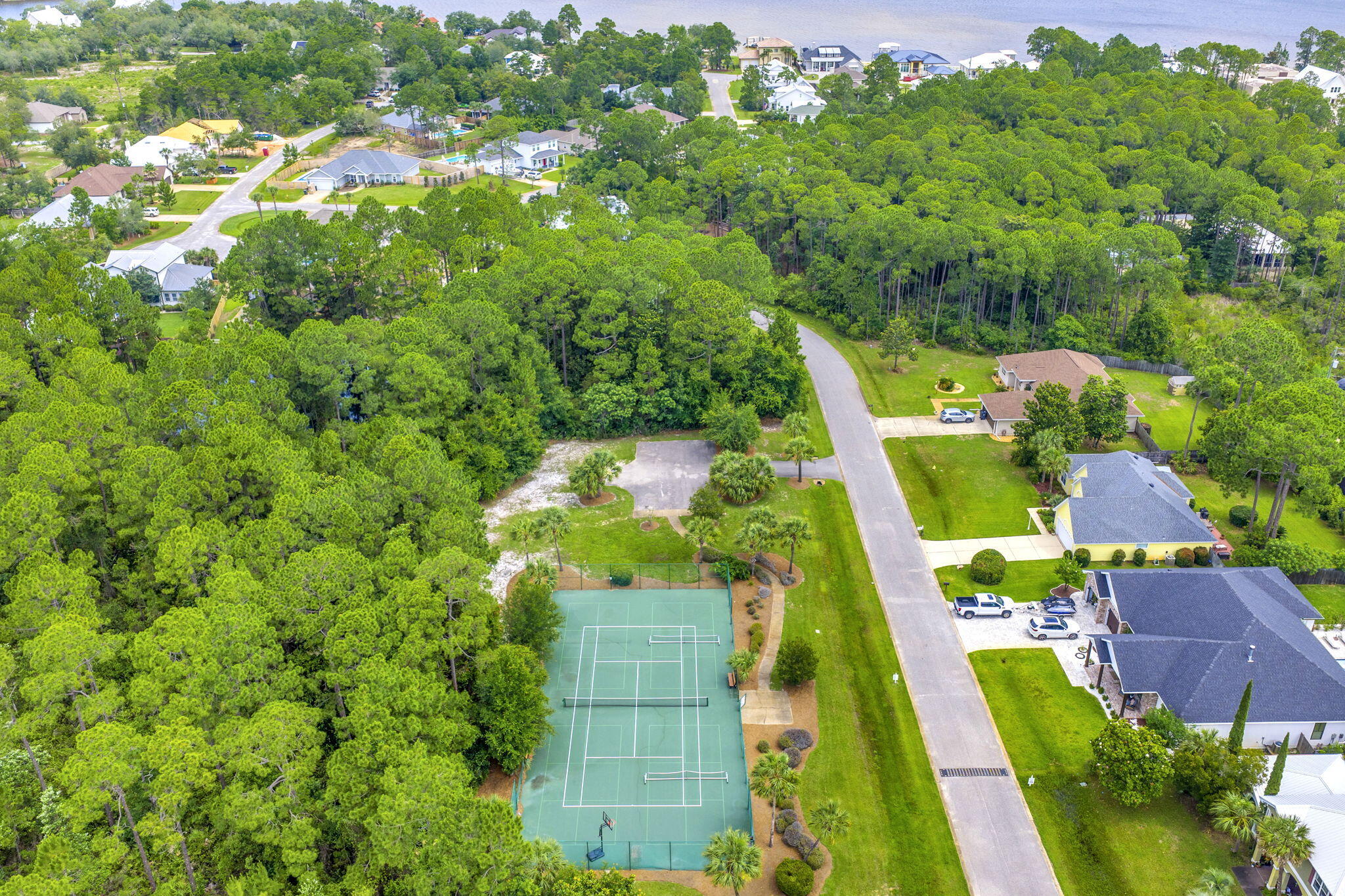 PELICAN BAY S/D - Residential