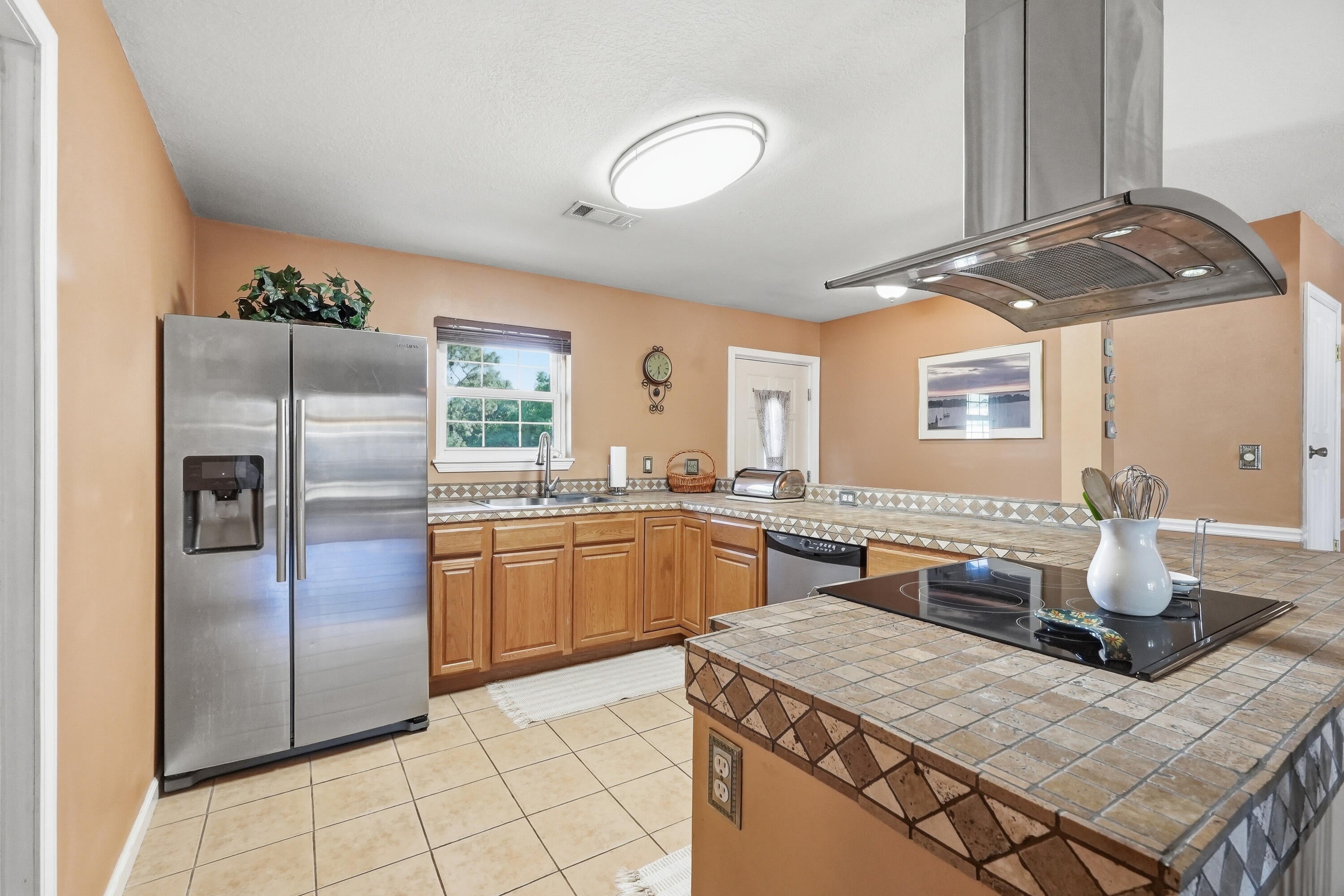 SEABREEZE VILLAS - Residential