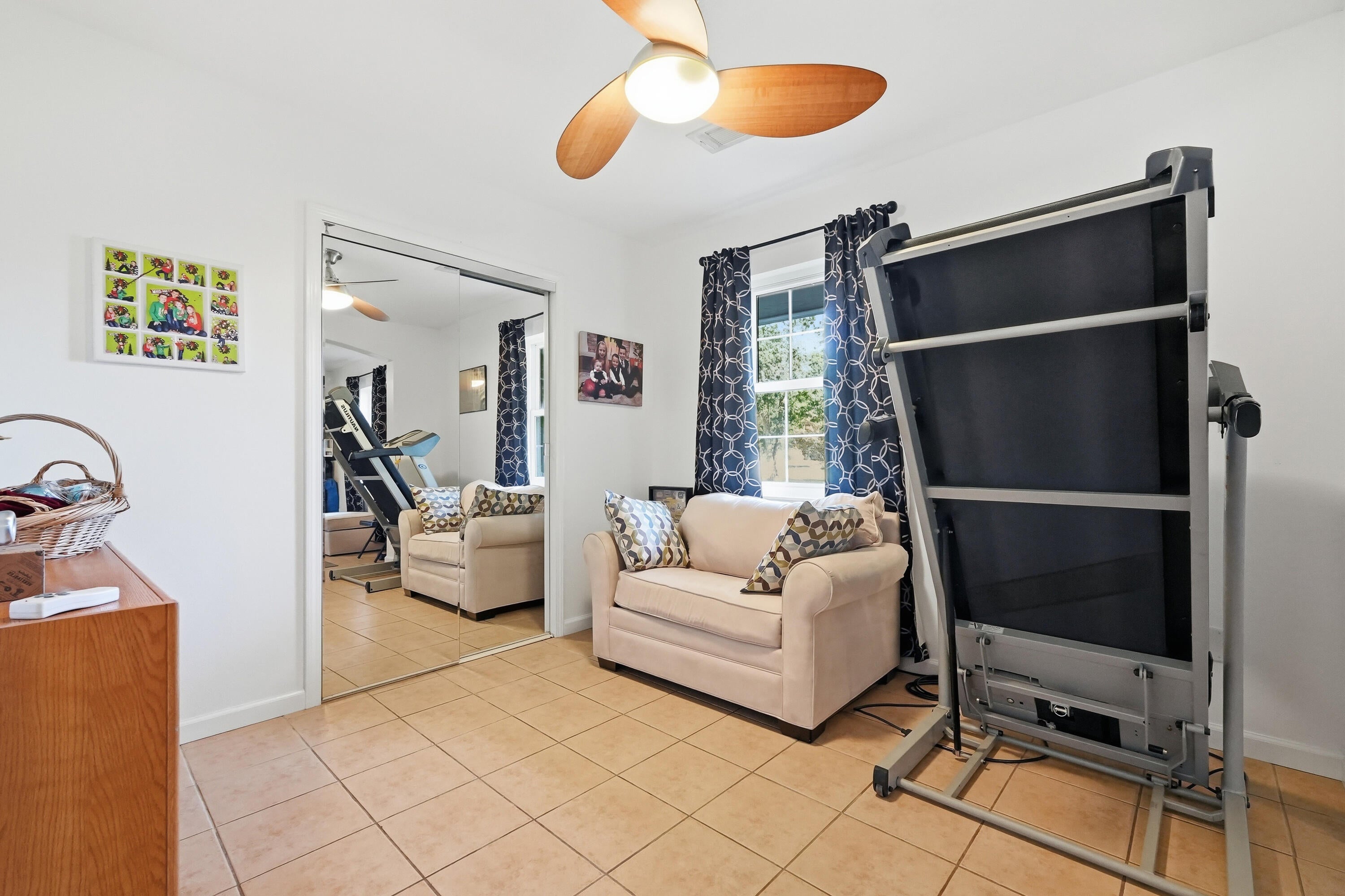 SEABREEZE VILLAS - Residential