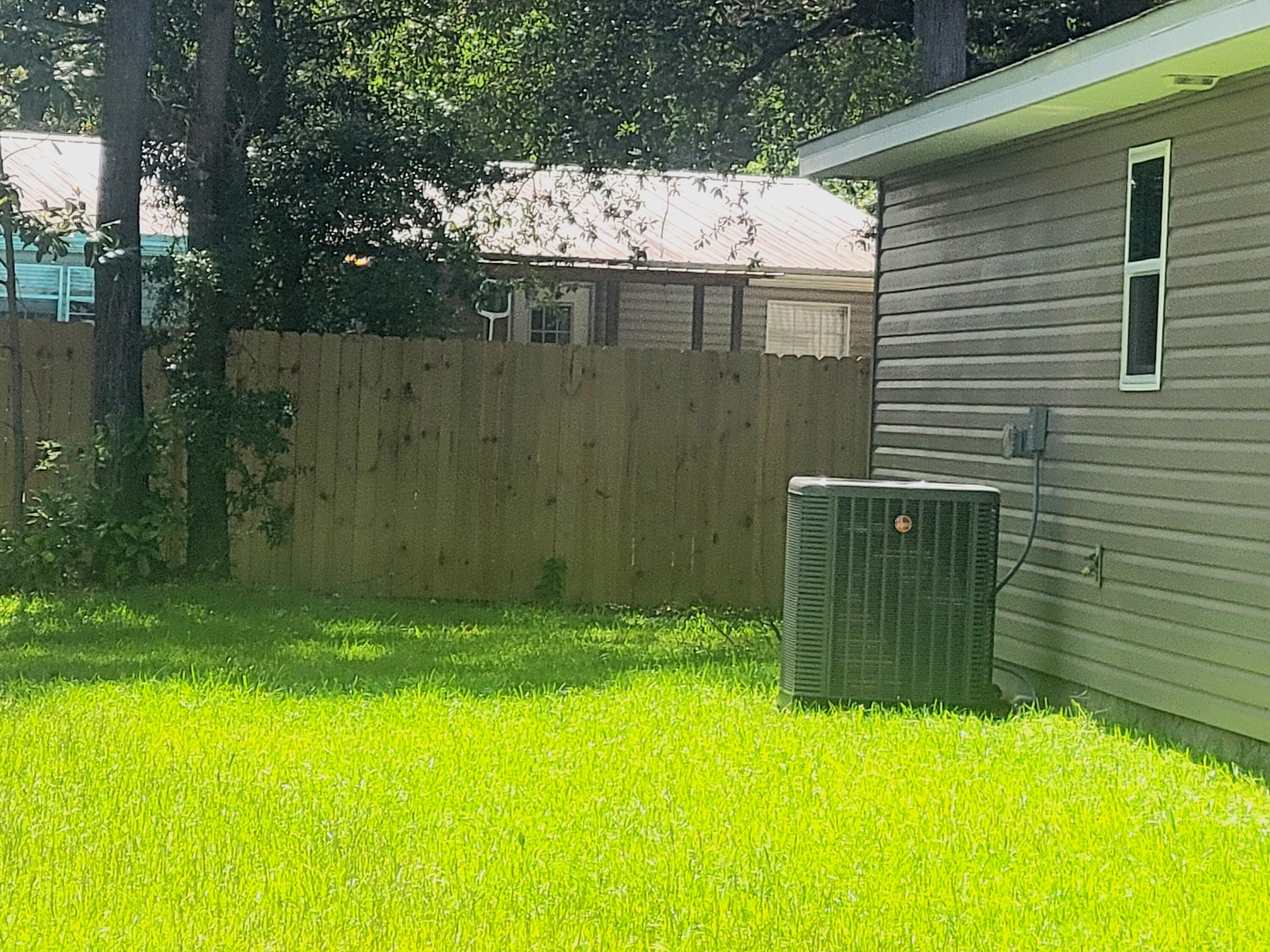 OAKWOOD HILLS UNIT 3 - Residential