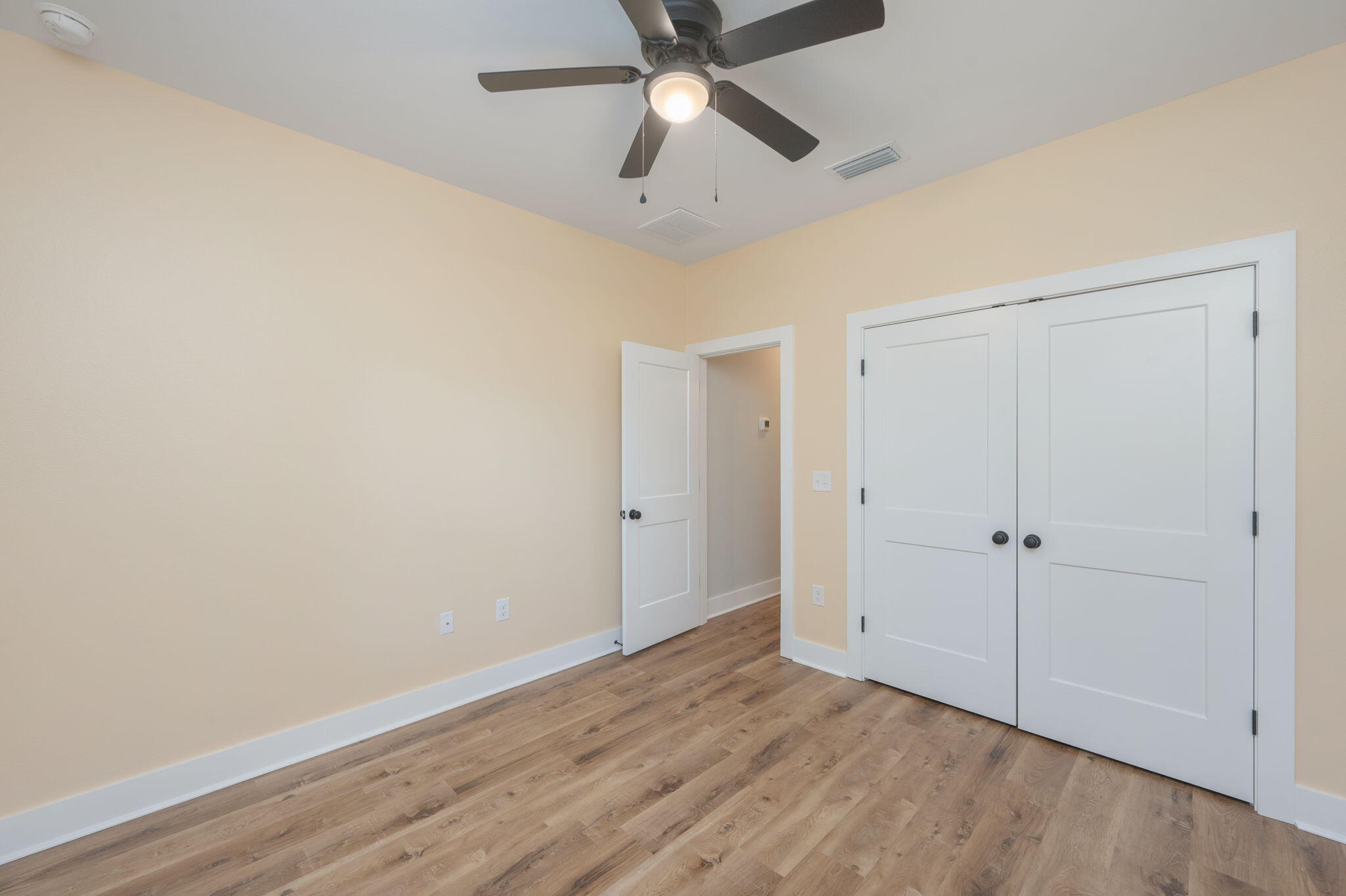 SPRING HOLLOW ESTATES - Residential