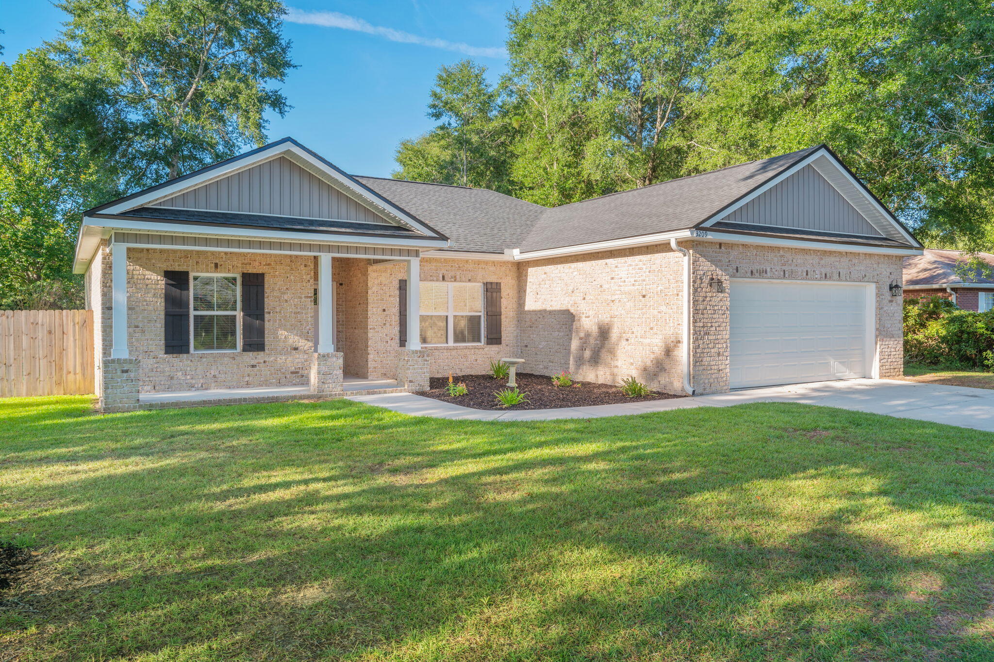 SPRING HOLLOW ESTATES - Residential
