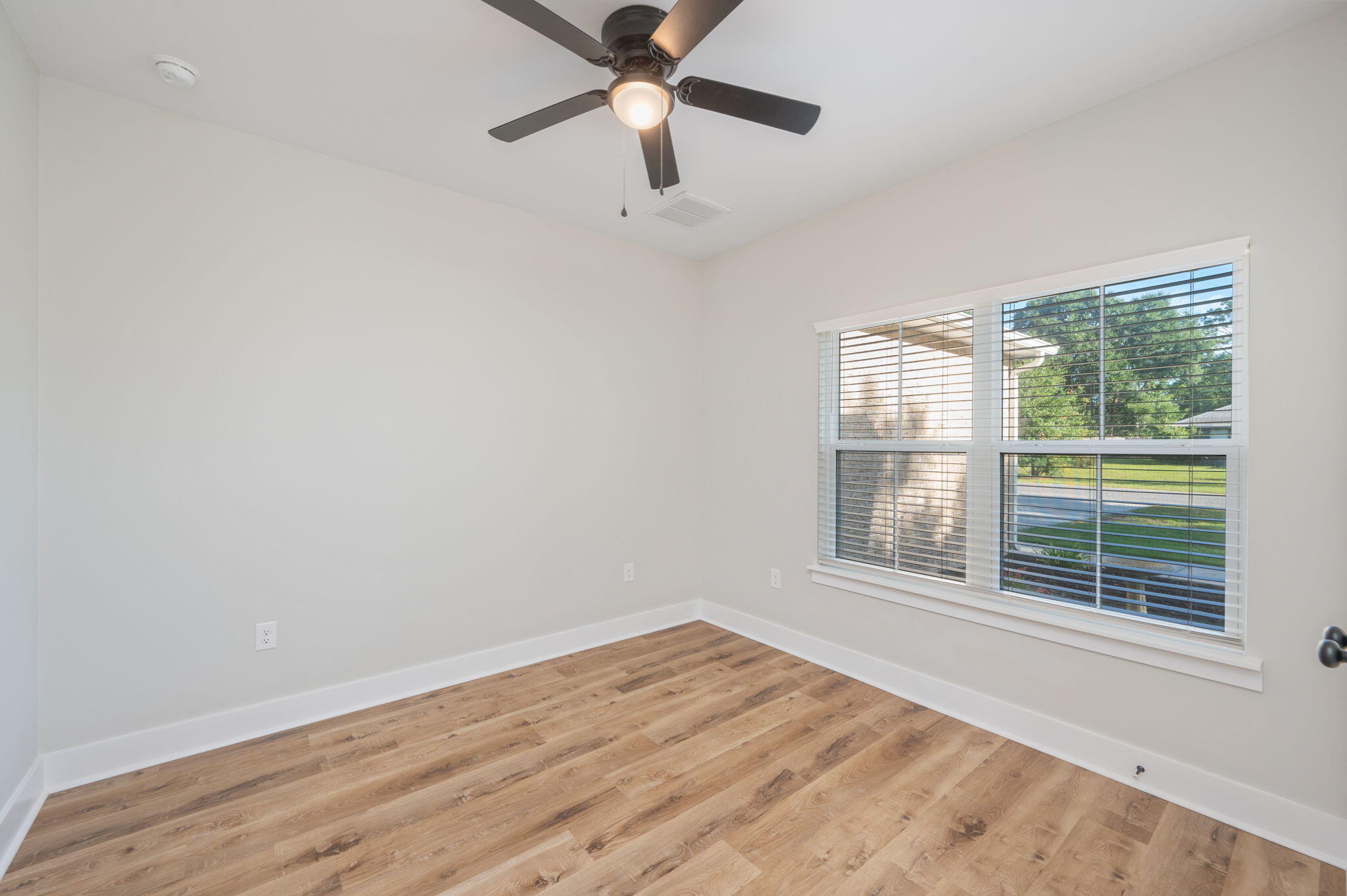 SPRING HOLLOW ESTATES - Residential