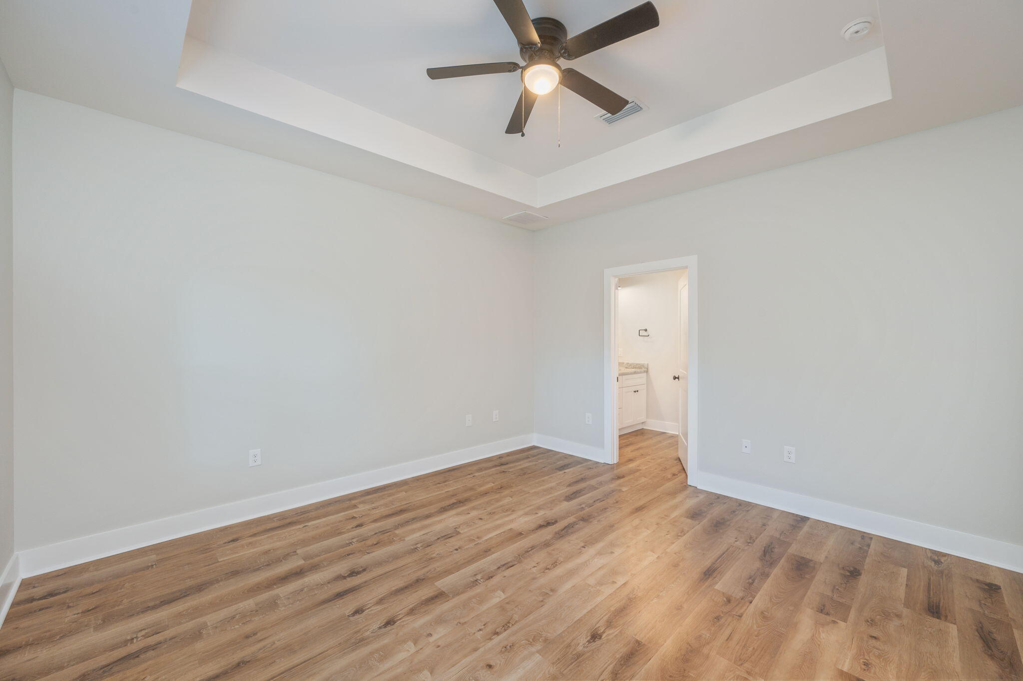 SPRING HOLLOW ESTATES - Residential